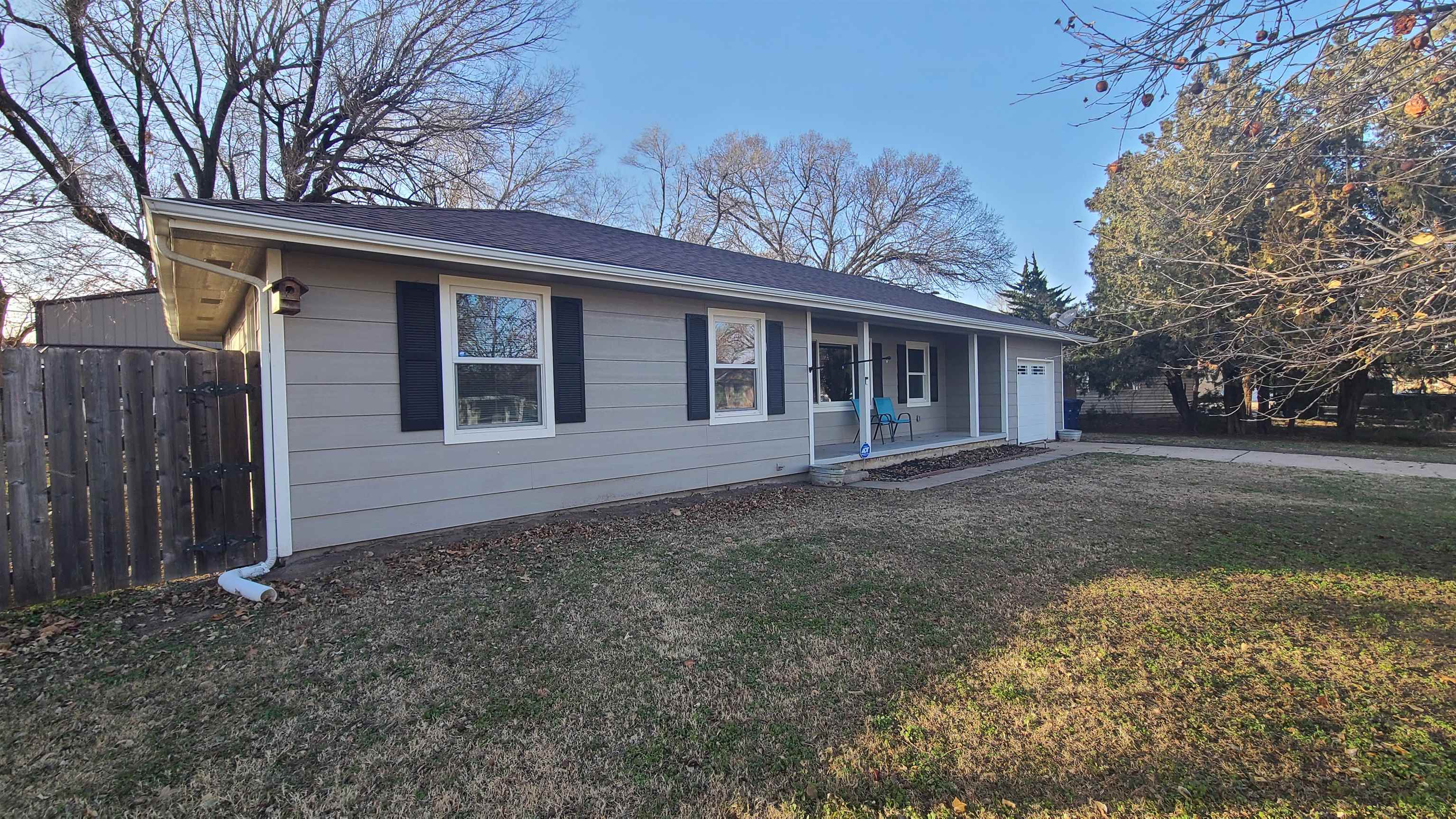 1923 Robbins Street Augusta KS 67010