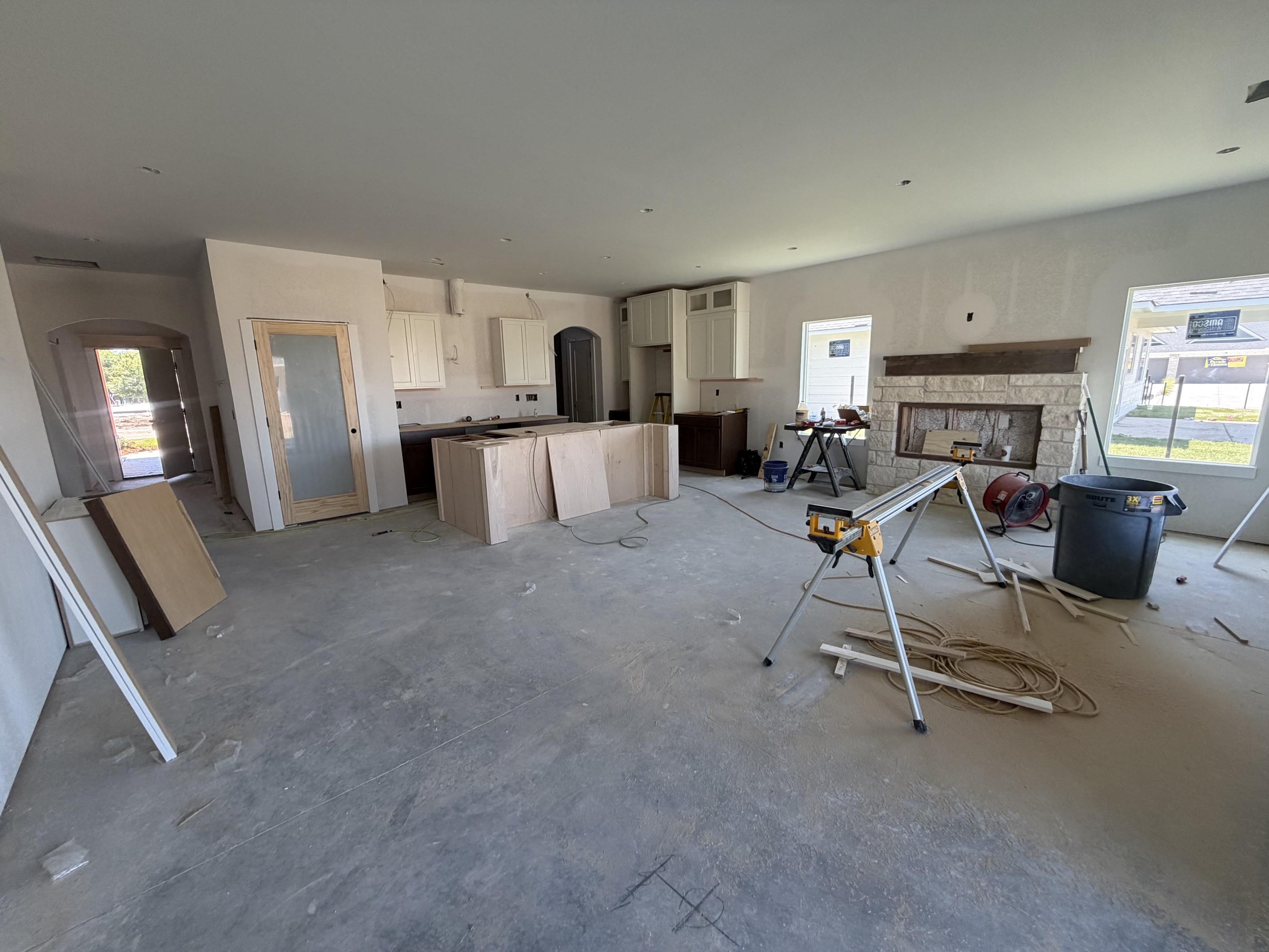 742 N Rainbow Lake Court Wichita KS 67235