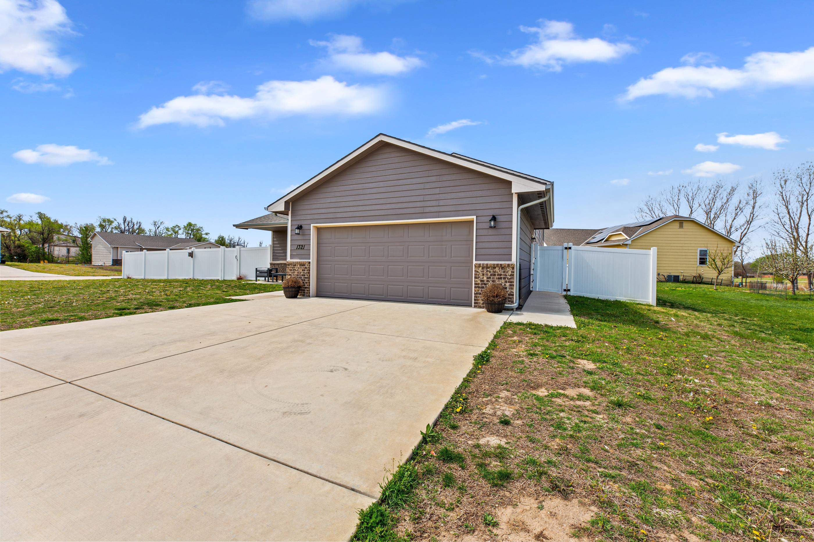 1321 Westover Lane Hesston KS 67062