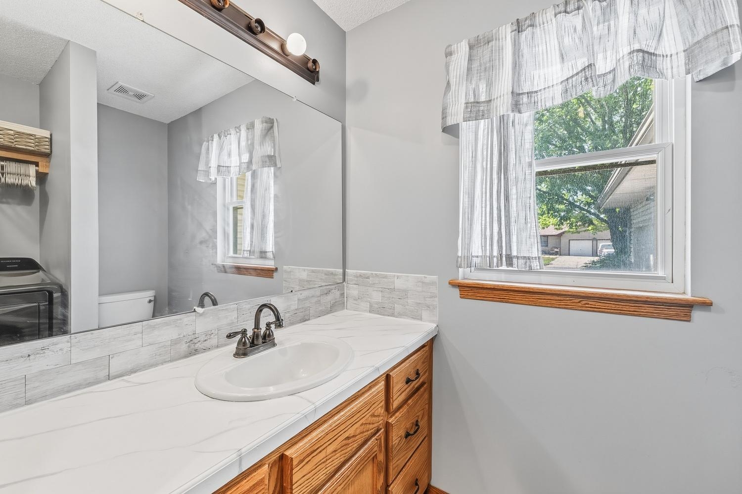 2614 S Larkin Drive Wichita KS 67216