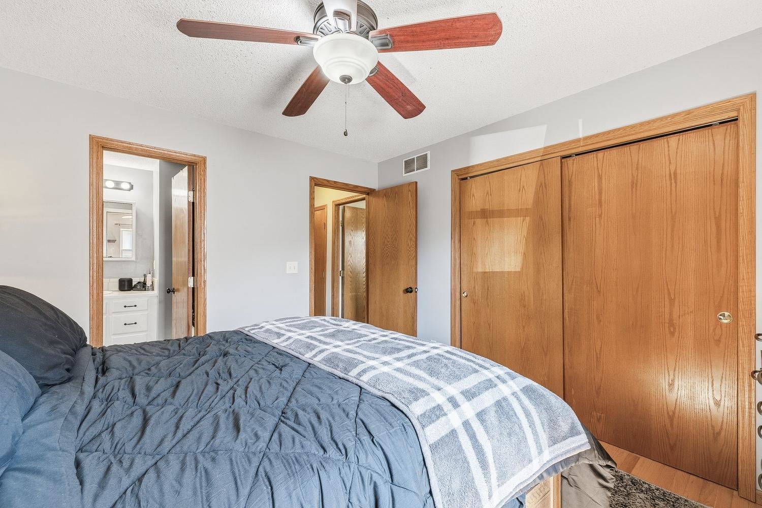 2614 S Larkin Drive Wichita KS 67216
