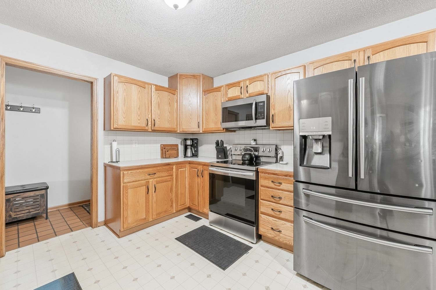 2614 S Larkin Drive Wichita KS 67216