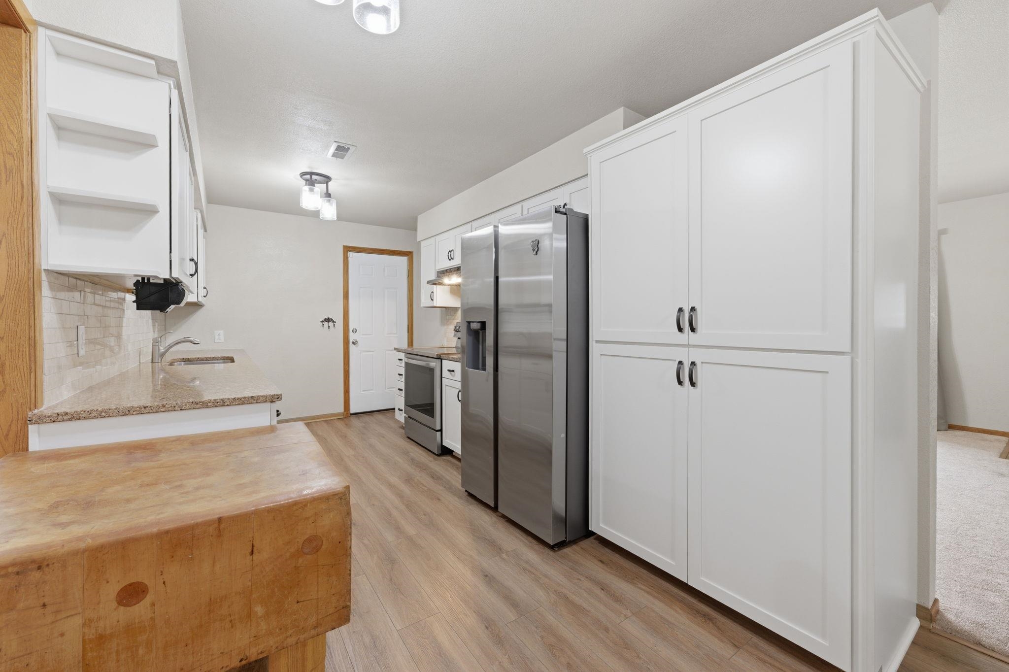 1800 W 3rd Avenue El Dorado KS 67042-3319
