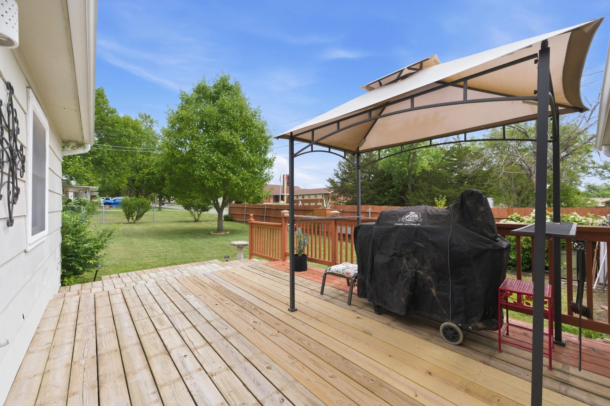 1800 W 3rd Avenue El Dorado KS 67042-3319