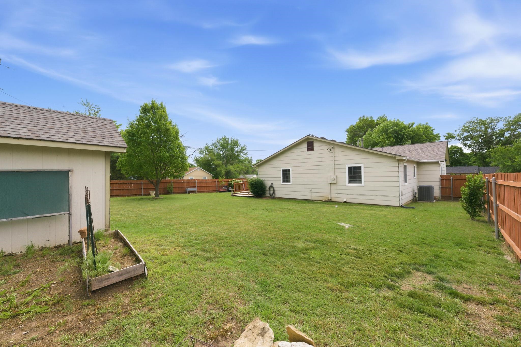 1800 W 3rd Avenue El Dorado KS 67042-3319