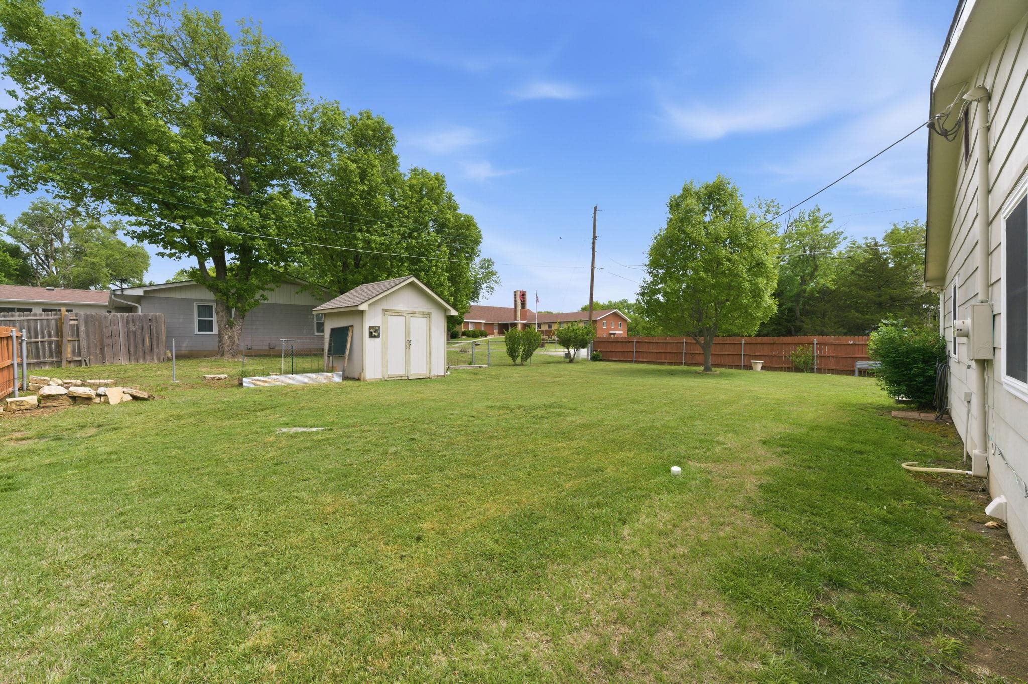 1800 W 3rd Avenue El Dorado KS 67042-3319