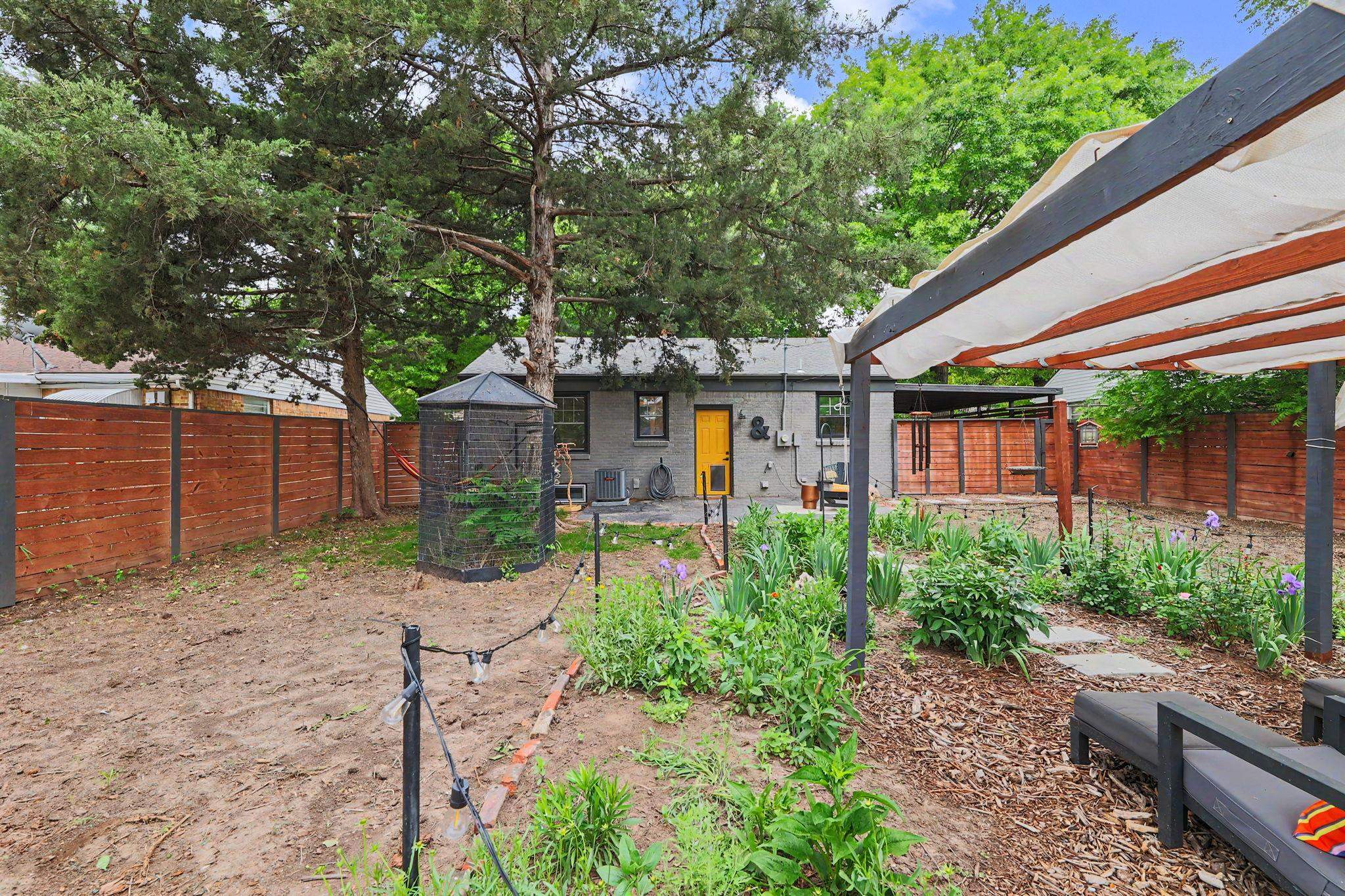 1820 S Drollinger Wichita KS 67218
