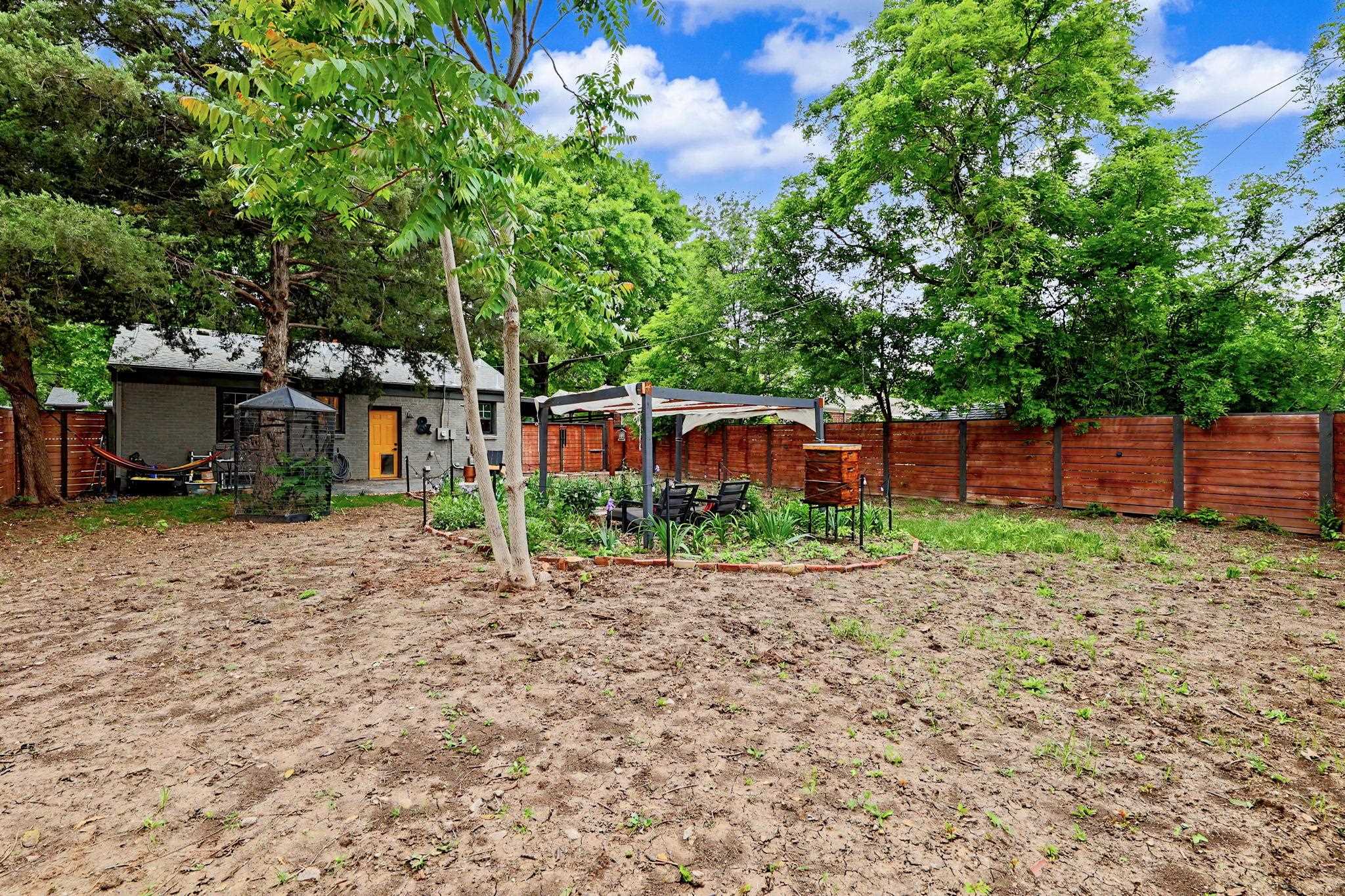1820 S Drollinger Wichita KS 67218