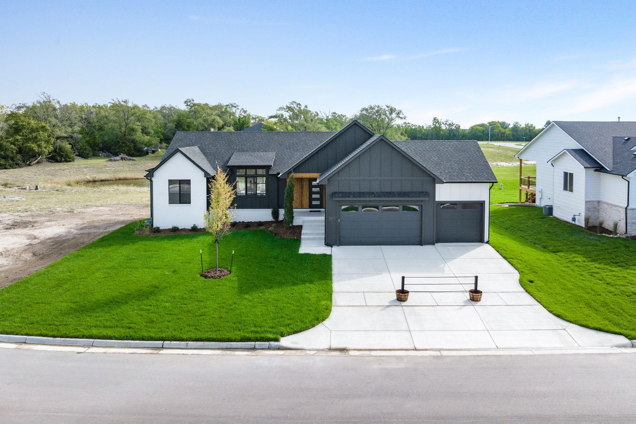 1011 S Brookside Goddard KS 67052