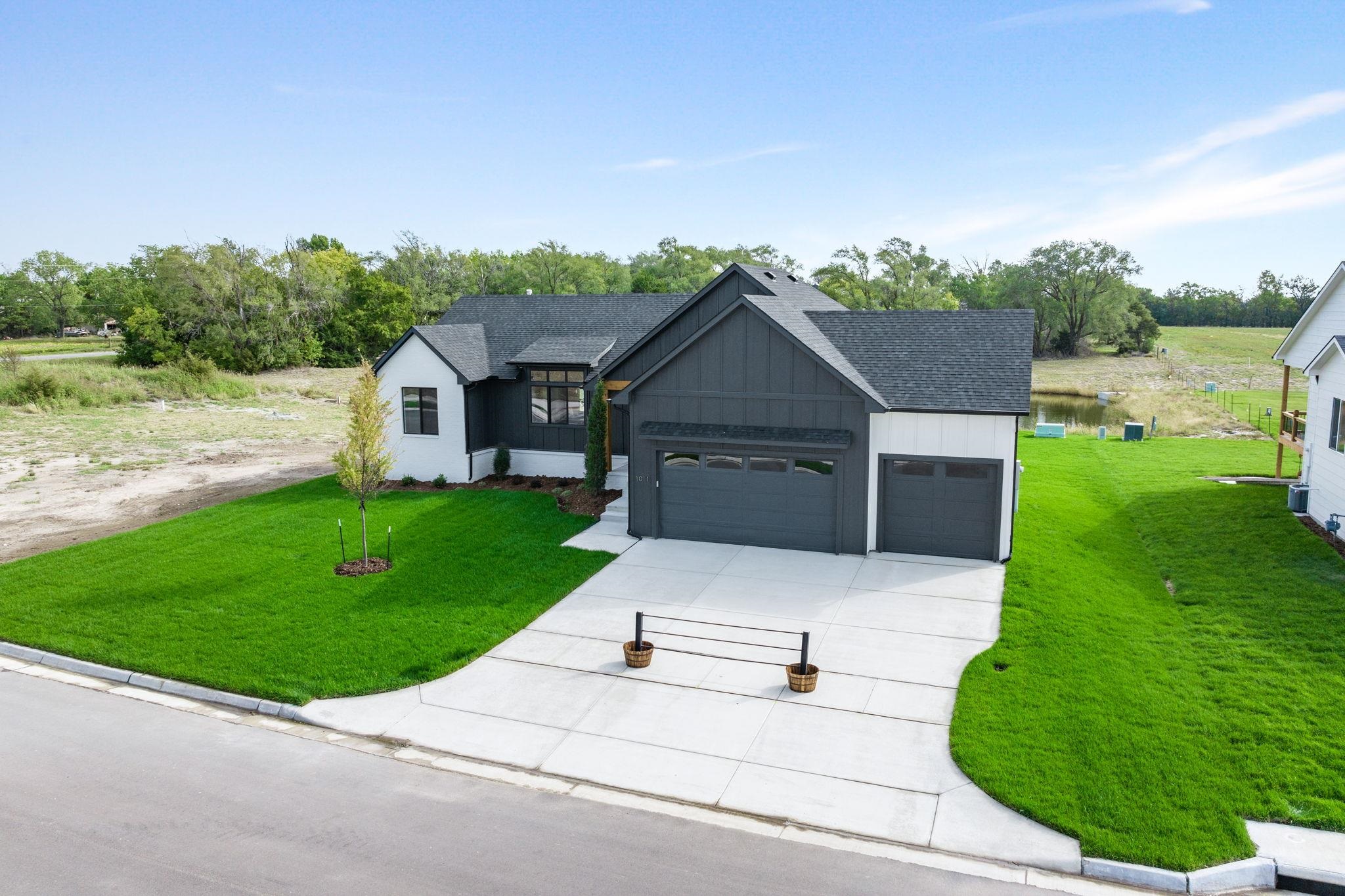 1011 S Brookside Goddard KS 67052