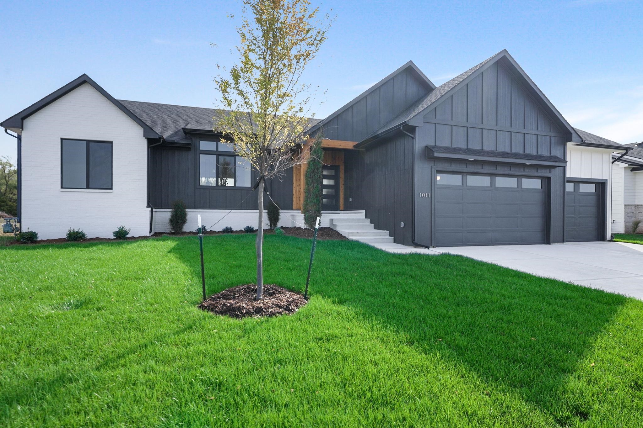 1011 S Brookside Goddard KS 67052