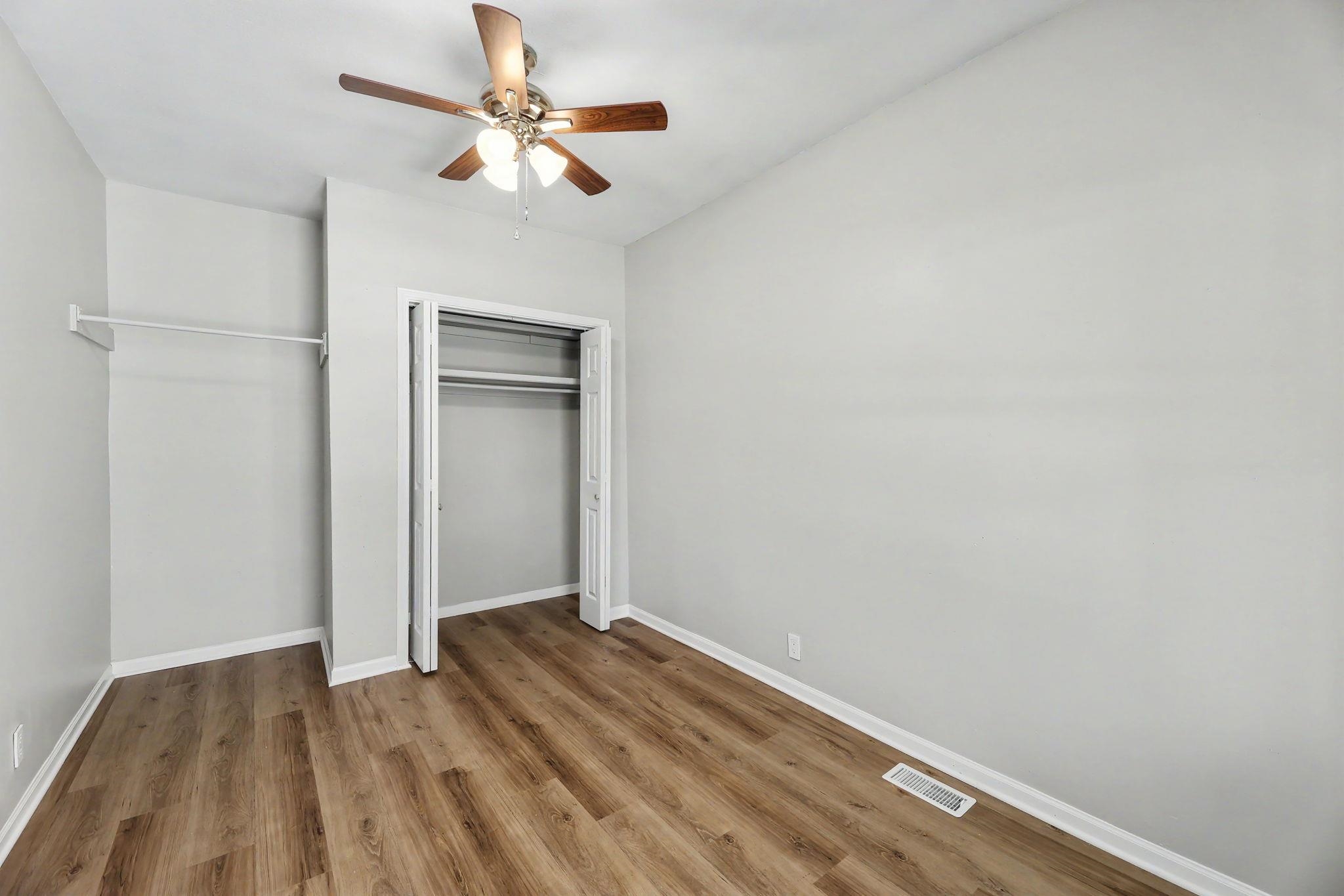 206 Pine Street Halstead KS 67056