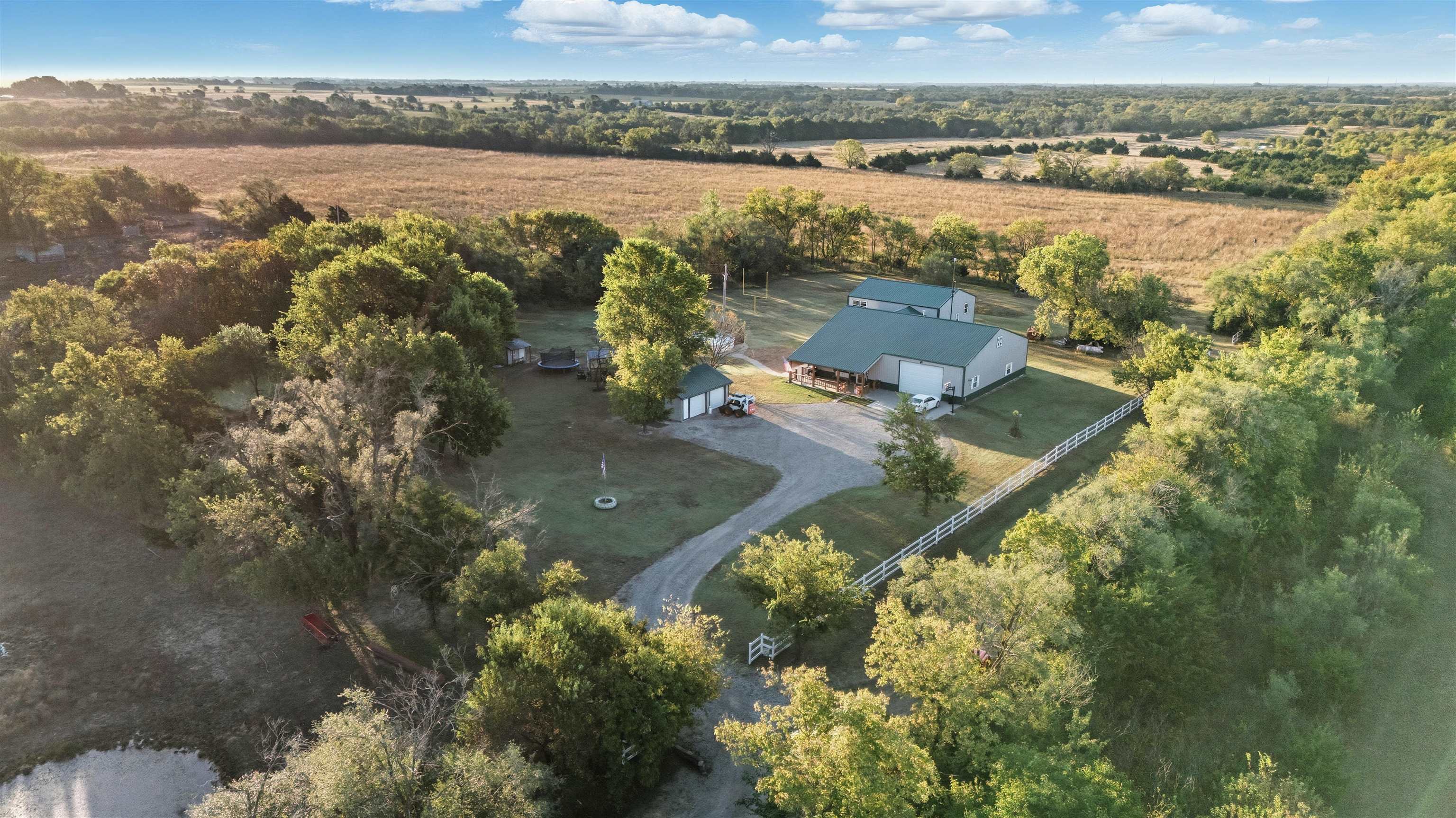 1370 N River Road Mulvane KS 67110