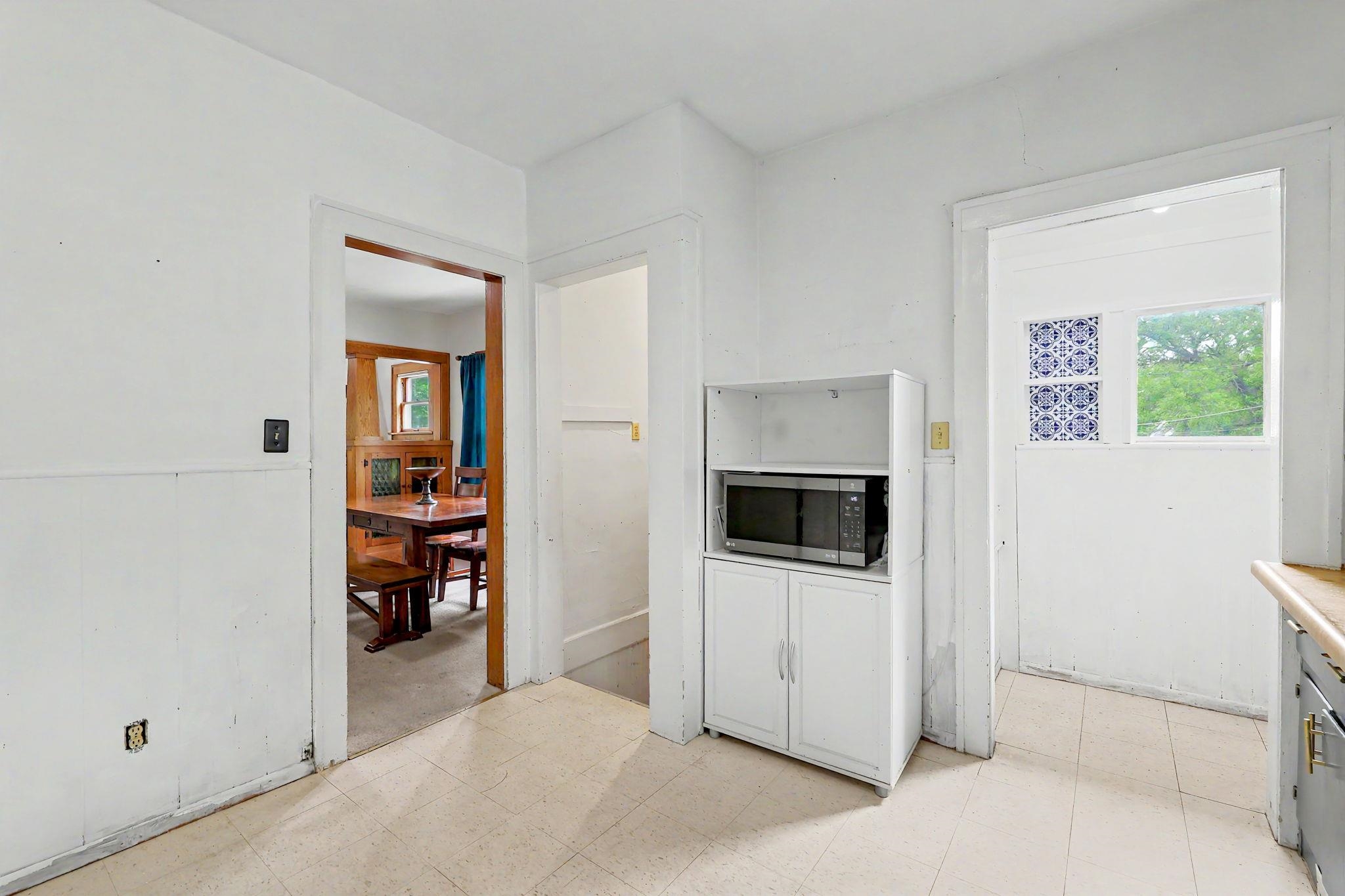 928 N Rutan Avenue Wichita KS 67208