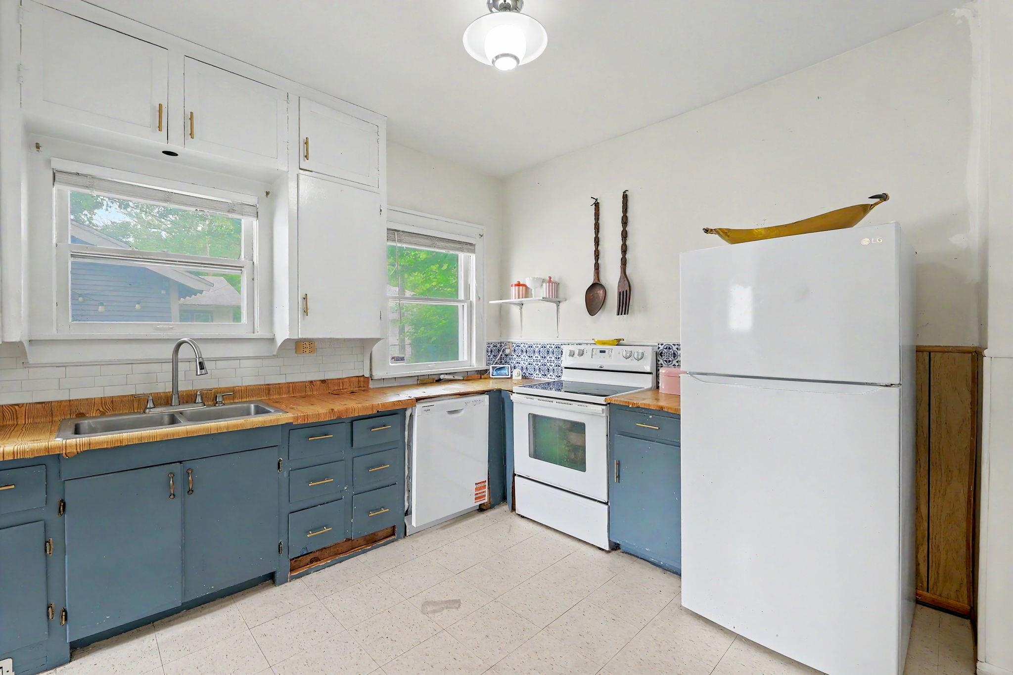 928 N Rutan Avenue Wichita KS 67208