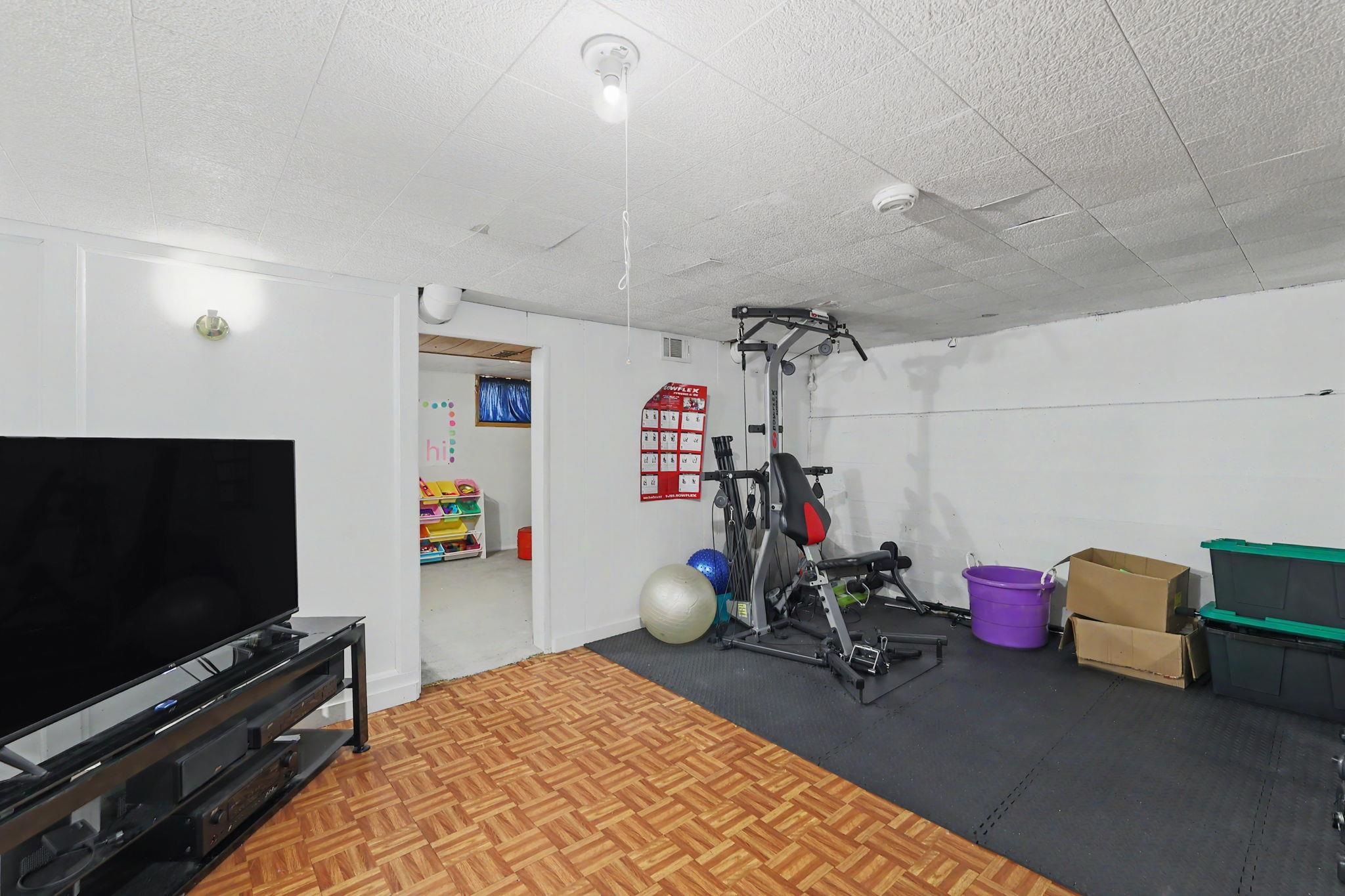 928 N Rutan Avenue Wichita KS 67208