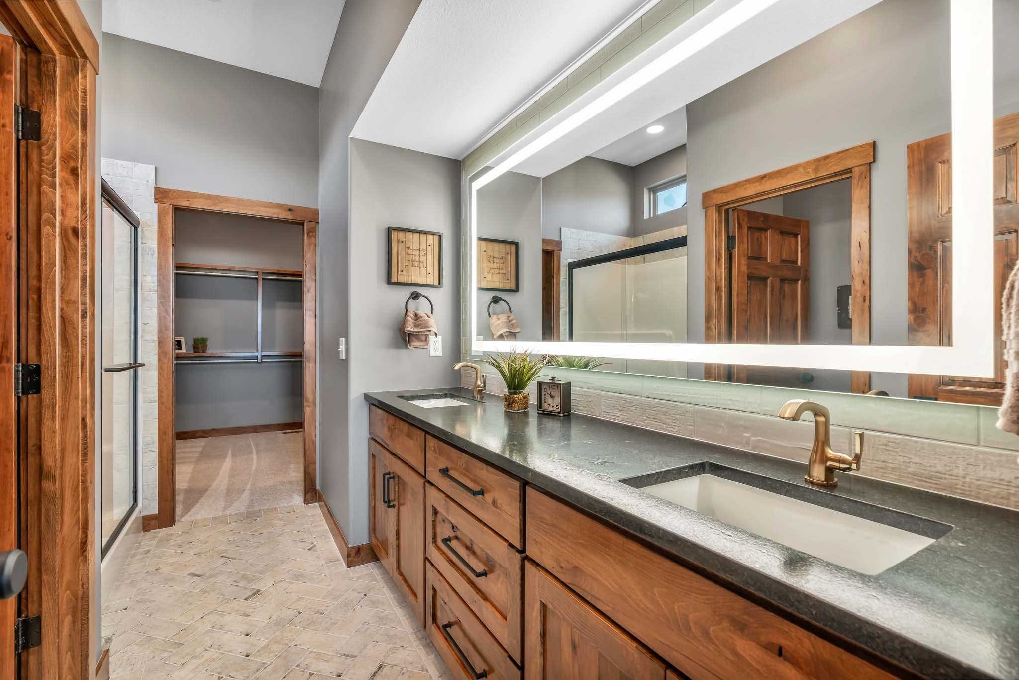 3012 E Fairchild Street Park City KS 67219