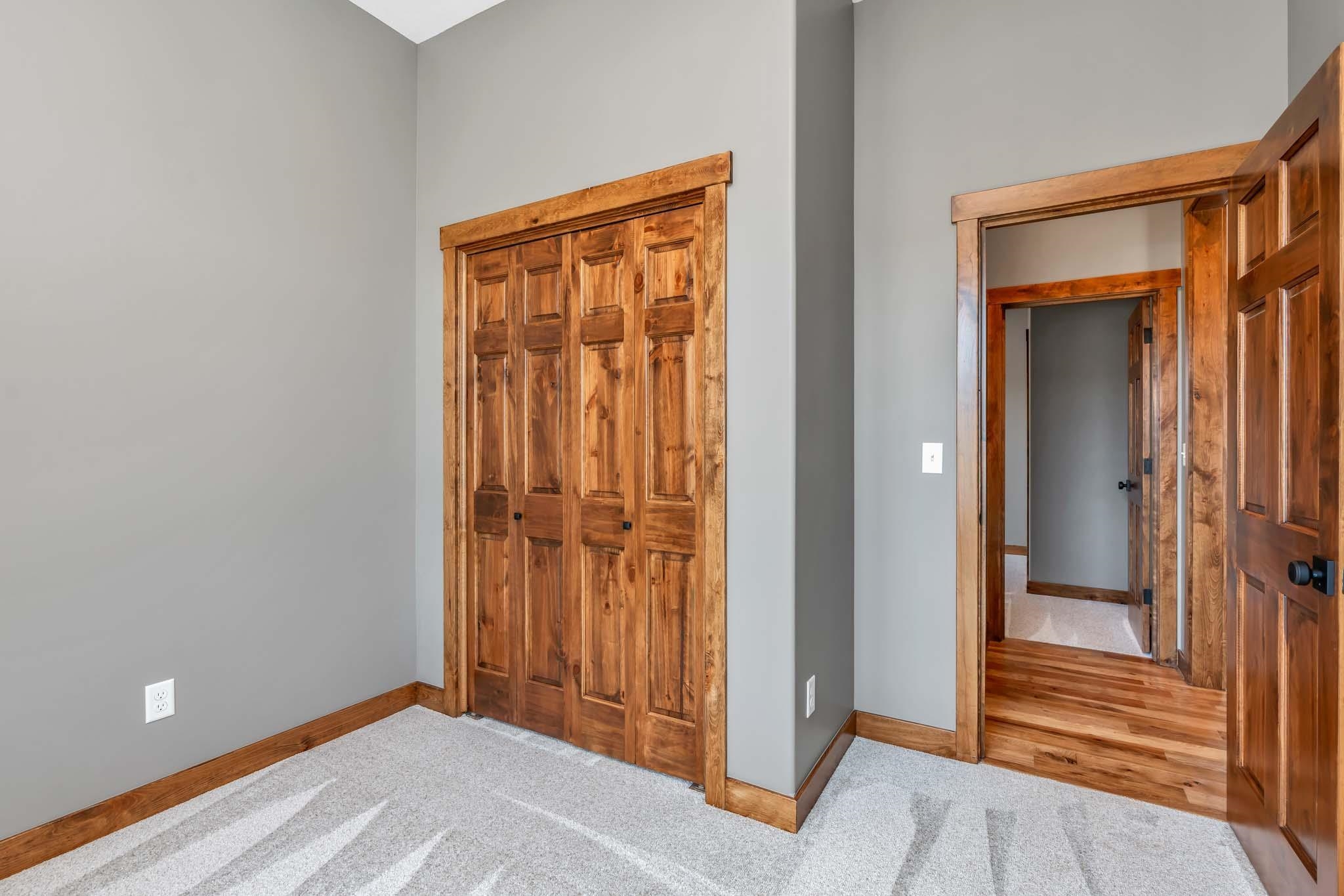 3012 E Fairchild Street Park City KS 67219