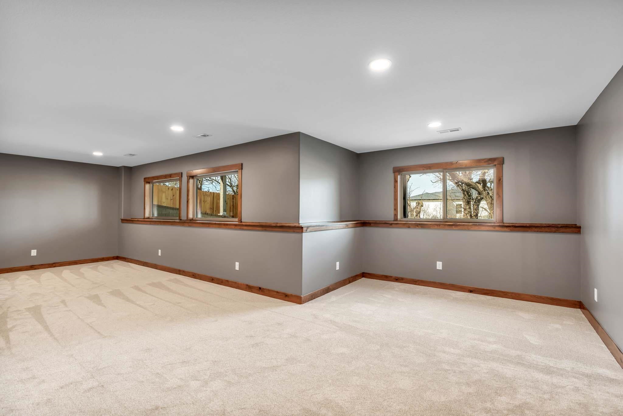 3012 E Fairchild Street Park City KS 67219