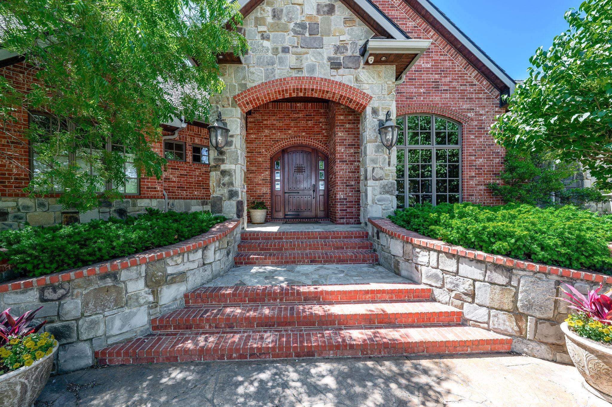 6737 W 29th Street N Wichita KS 67205