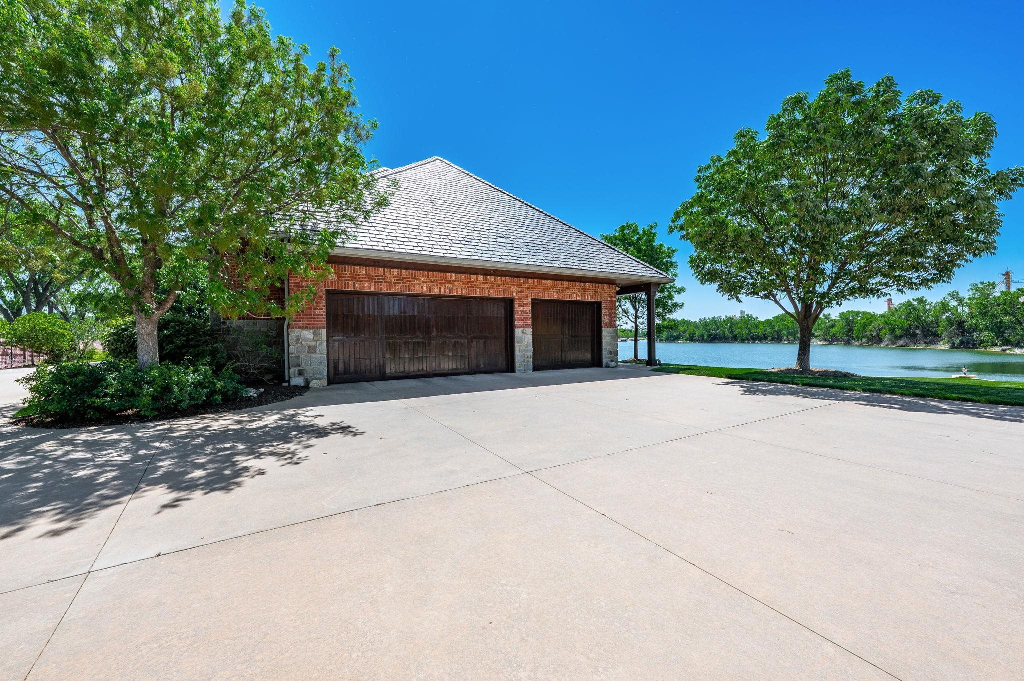 6737 W 29th Street N Wichita KS 67205