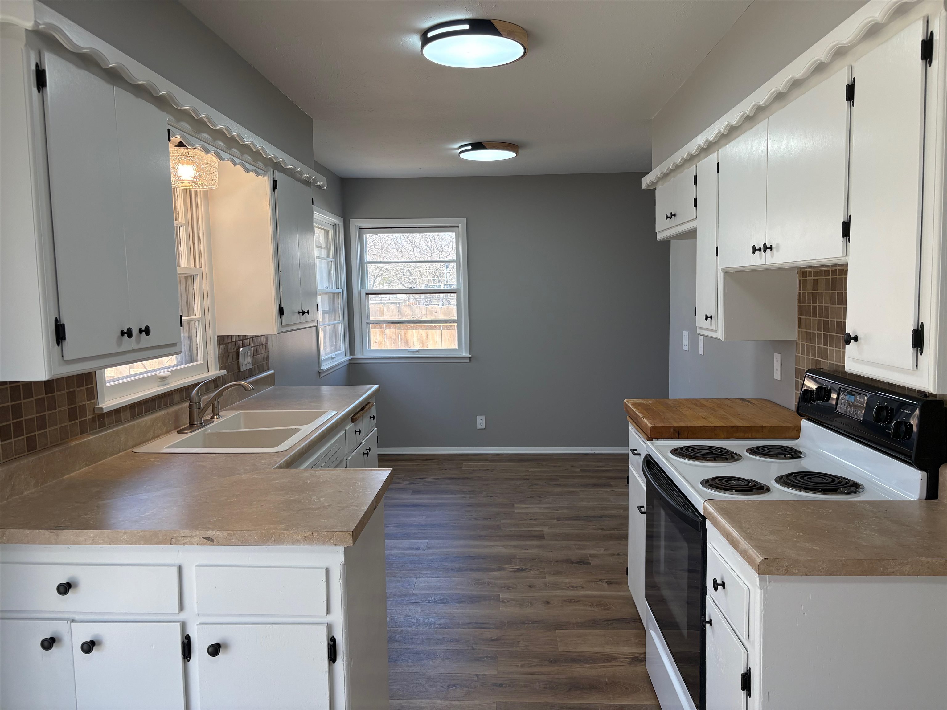 1427 N Community Drive Derby KS 67037