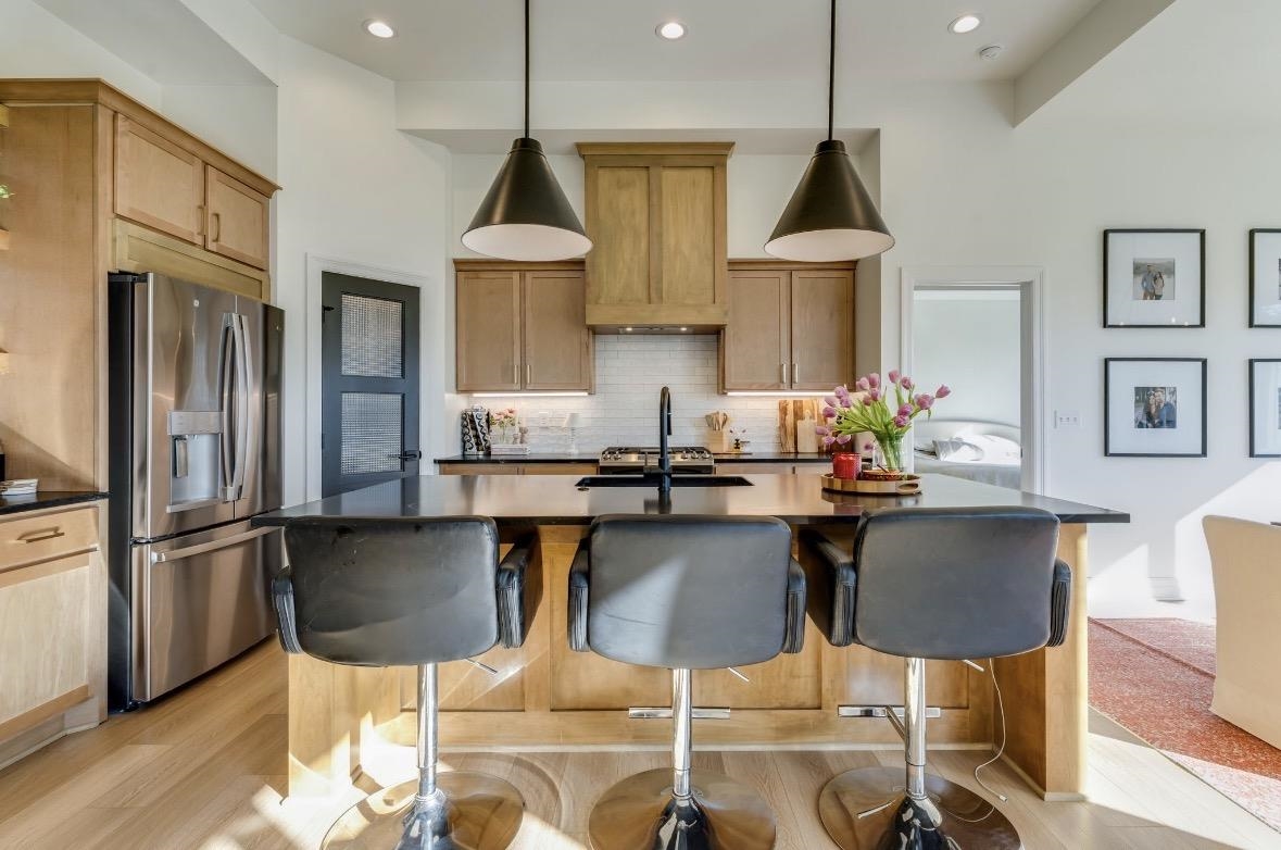 1605 N Lakeside Drive Andover KS 67002