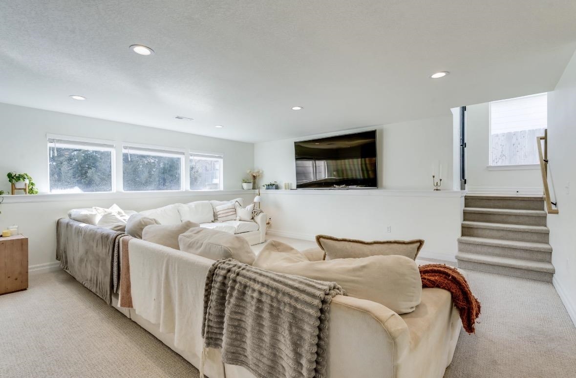 1605 N Lakeside Drive Andover KS 67002