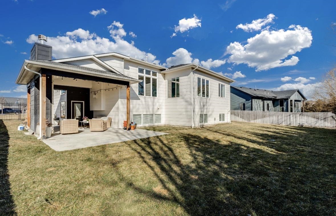 1605 N Lakeside Drive Andover KS 67002