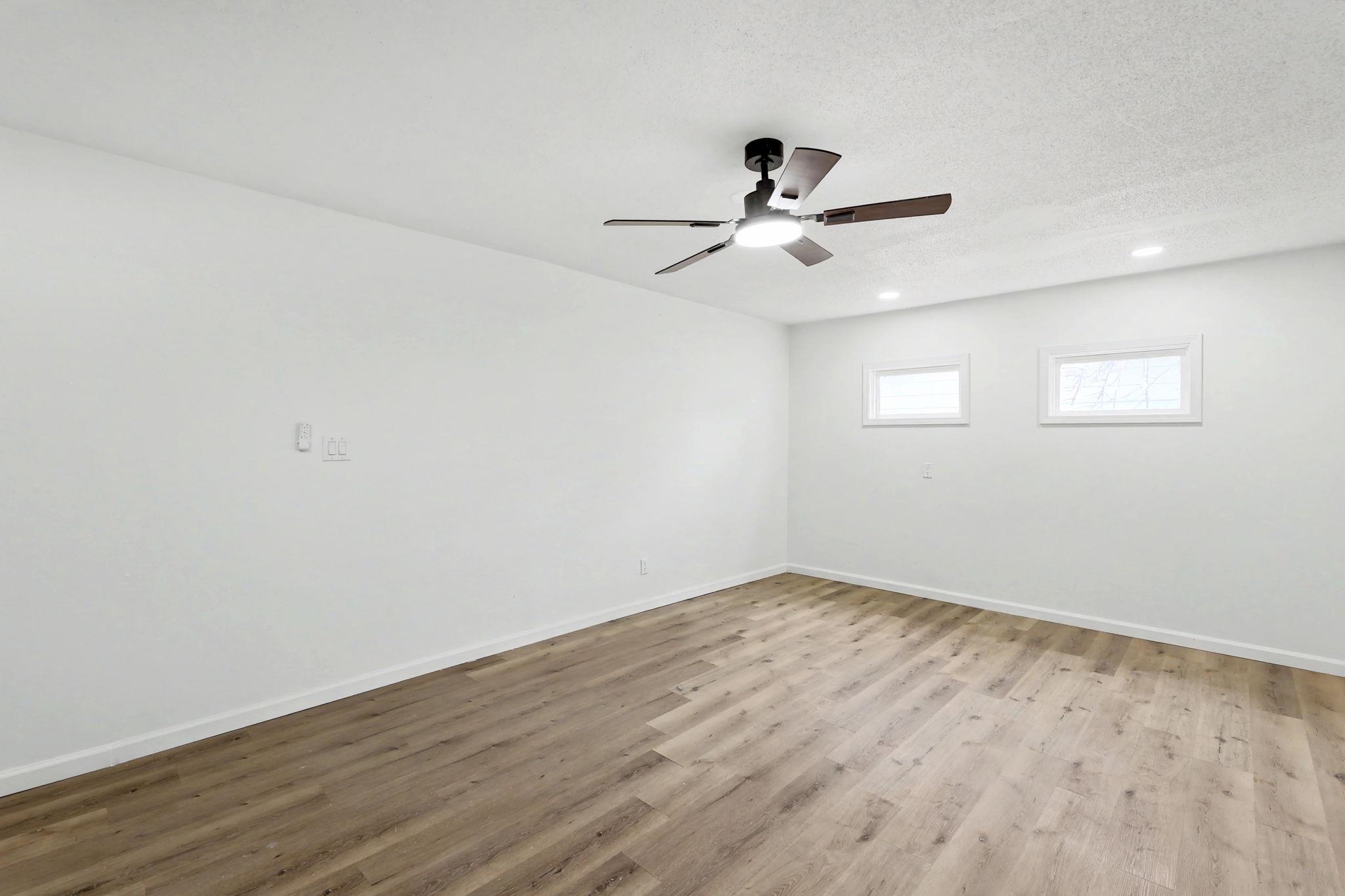 721 W 5th Street Newton KS 67114