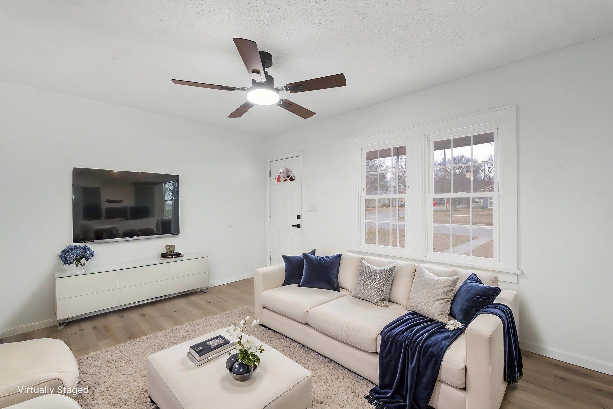721 W 5th Street Newton KS 67114