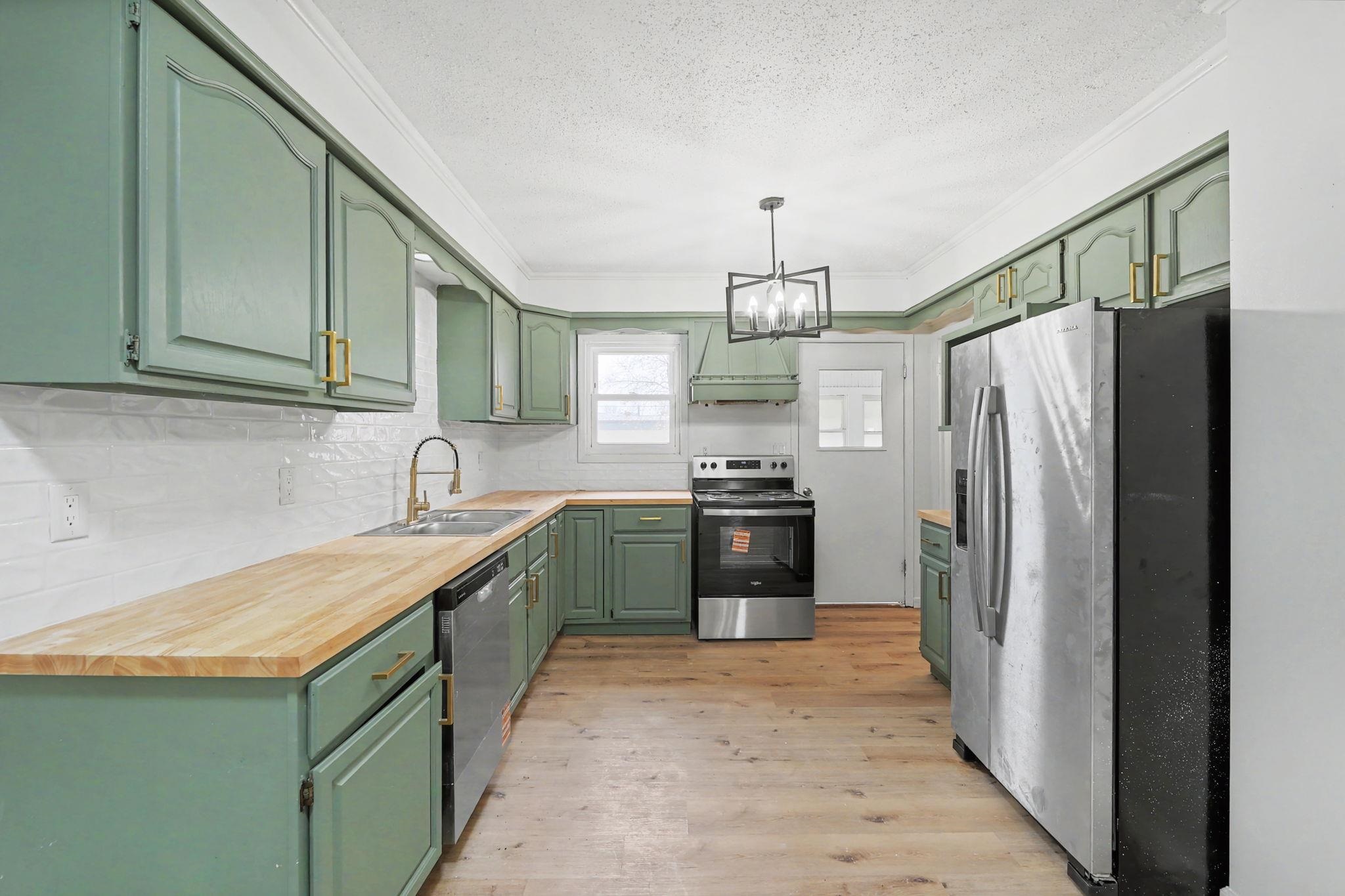 721 W 5th Street Newton KS 67114