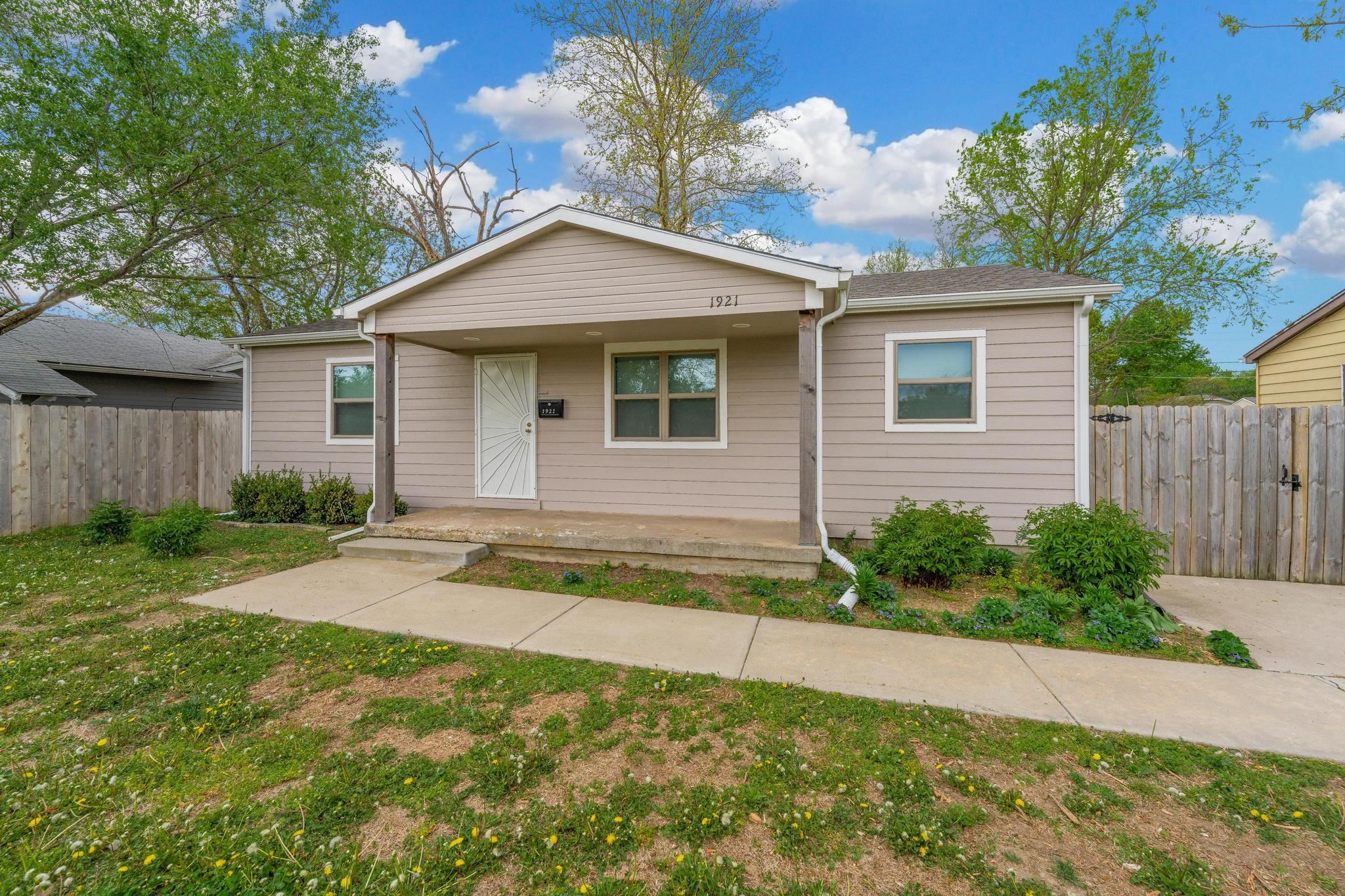 1921 E 51st Street S Wichita KS 67216