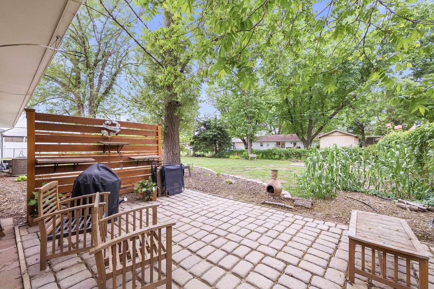 711 N Valleyview Street Wichita KS 67212