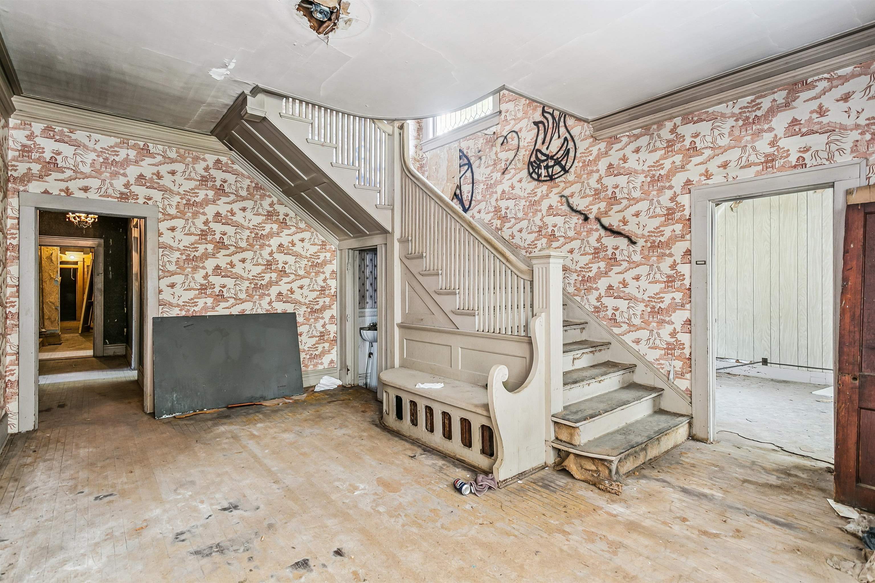 619 N Santa Fe Augusta KS 67010-0000