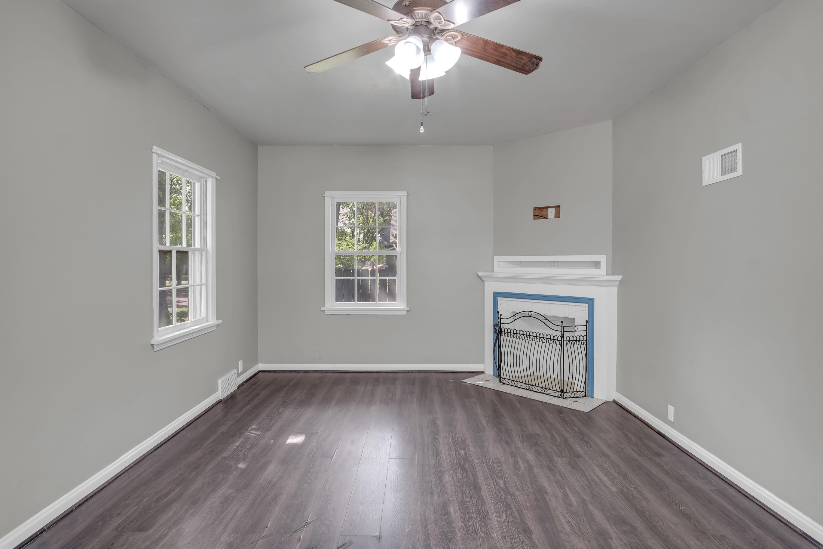 811 N Duncan Street Newton KS 67114