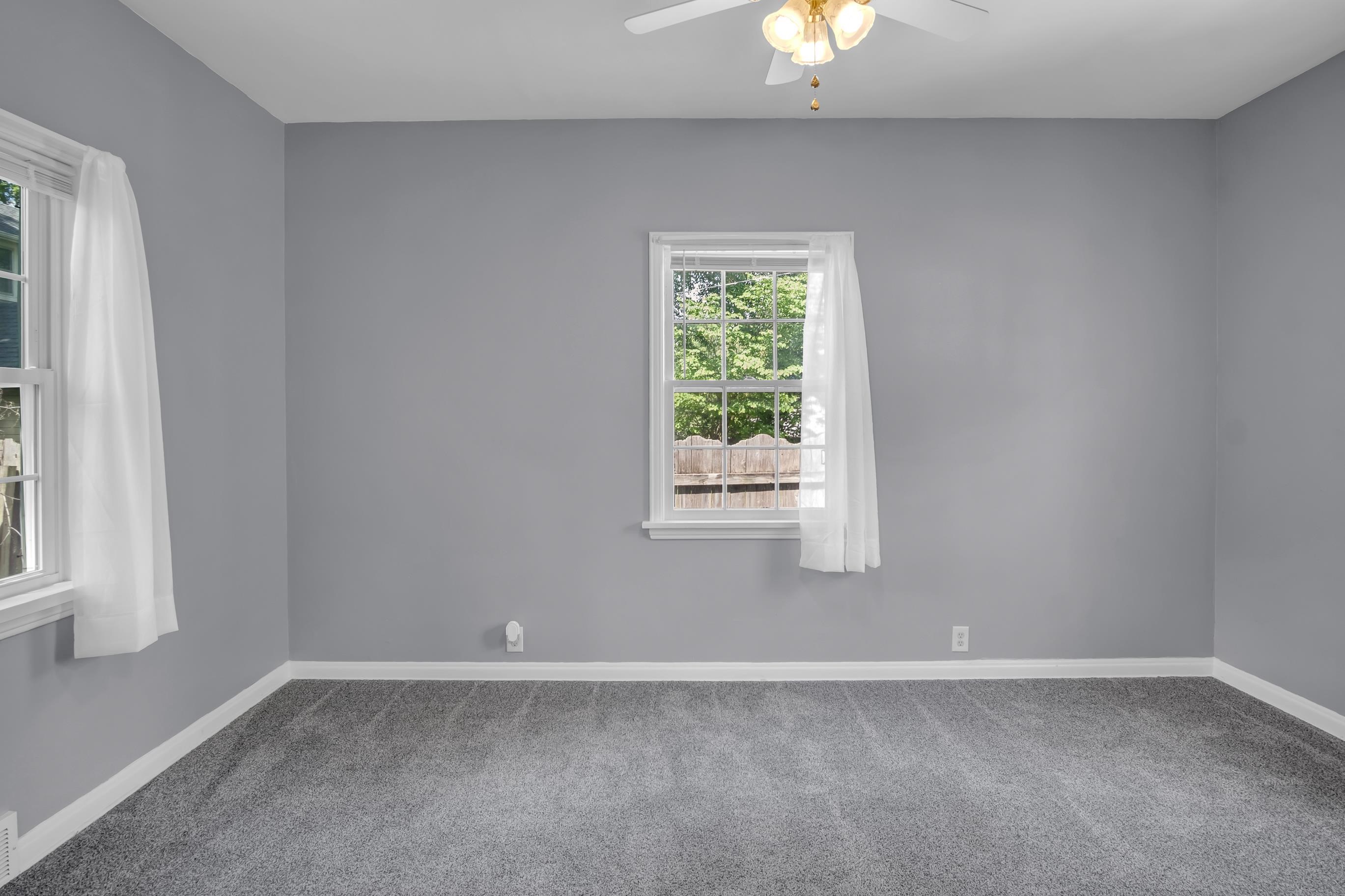 811 N Duncan Street Newton KS 67114