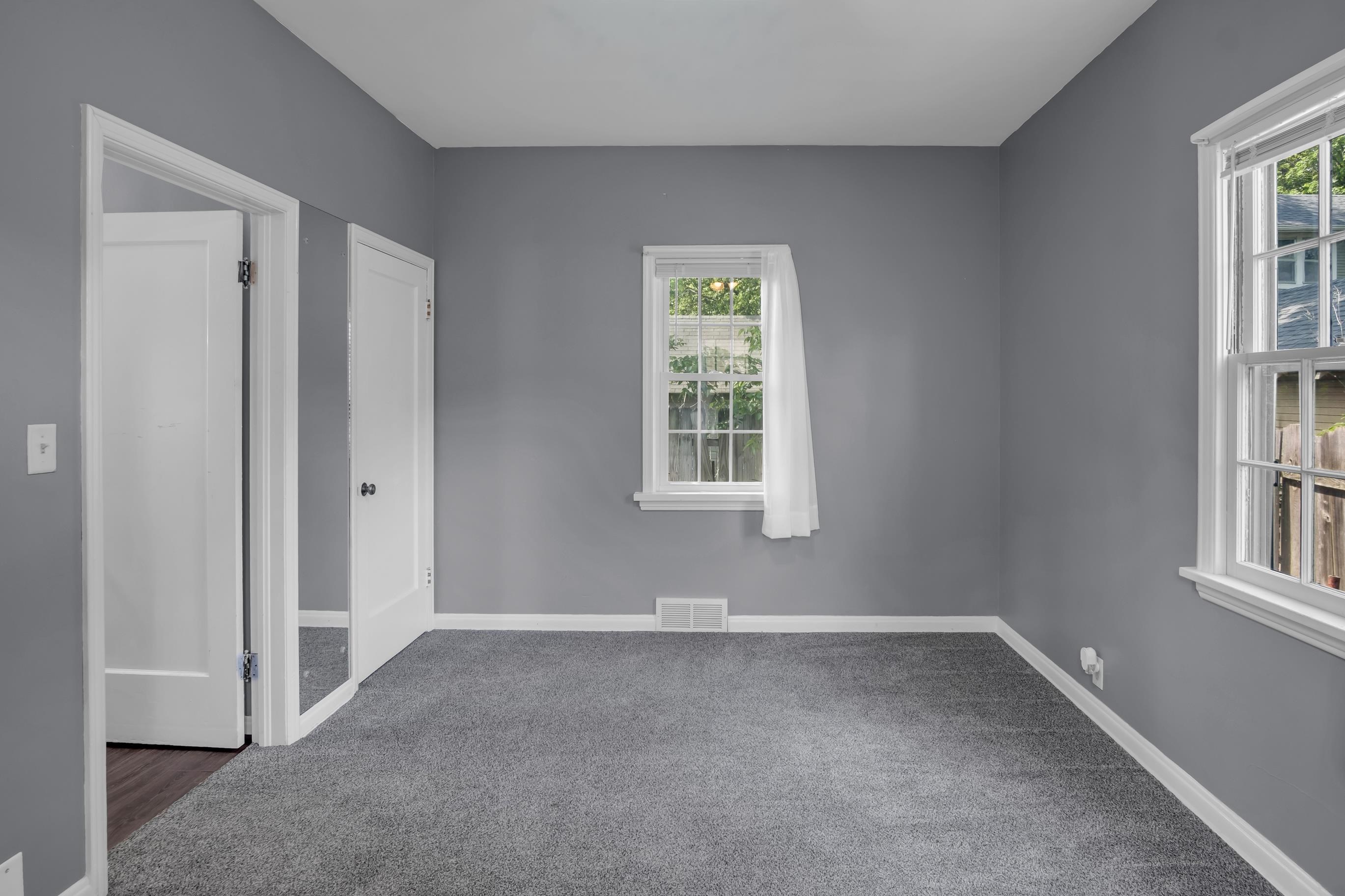 811 N Duncan Street Newton KS 67114