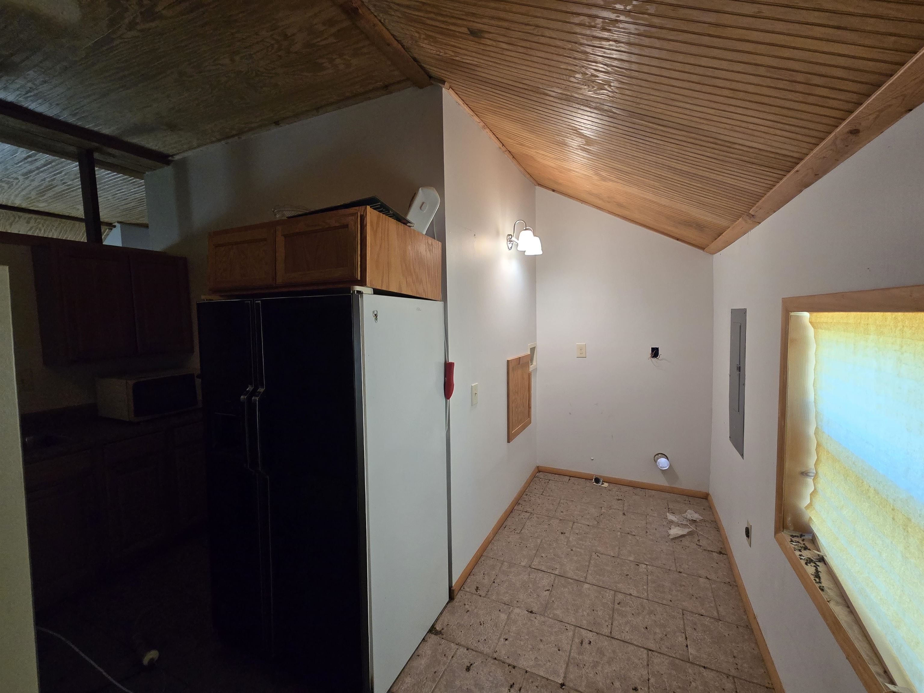 18211 W 109th Street N Sedgwick KS 67135-9544
