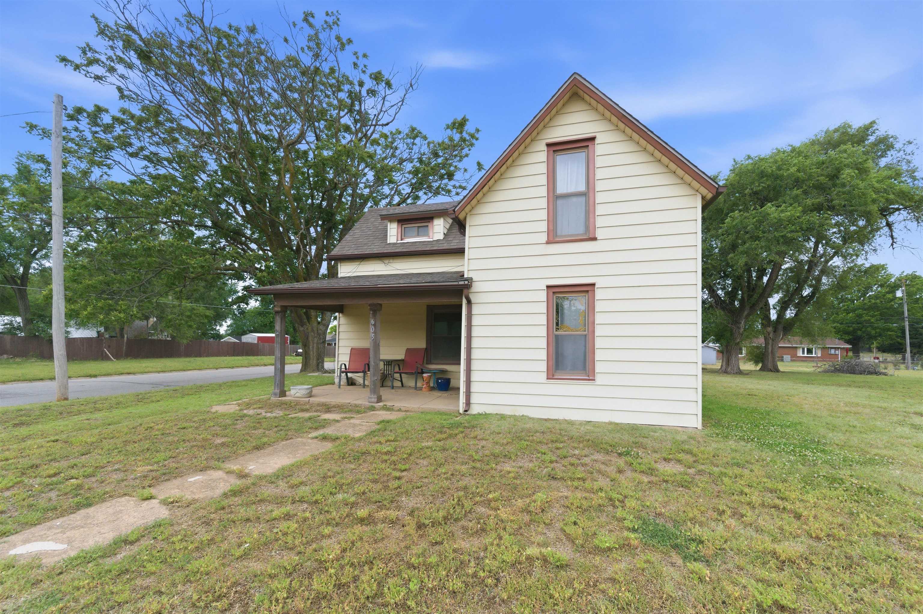 605 Doyle Street Garden Plain KS 67050