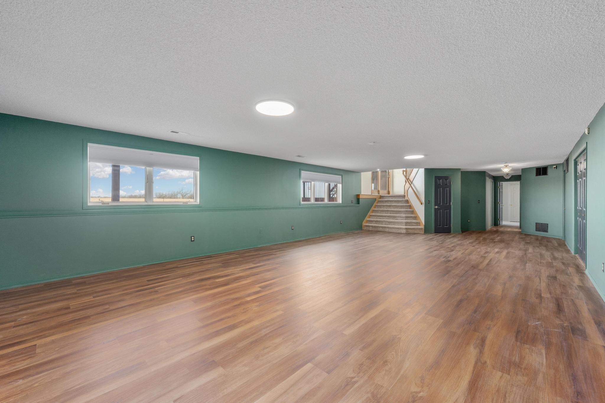 757 S Meridian Road Wellington KS 67152