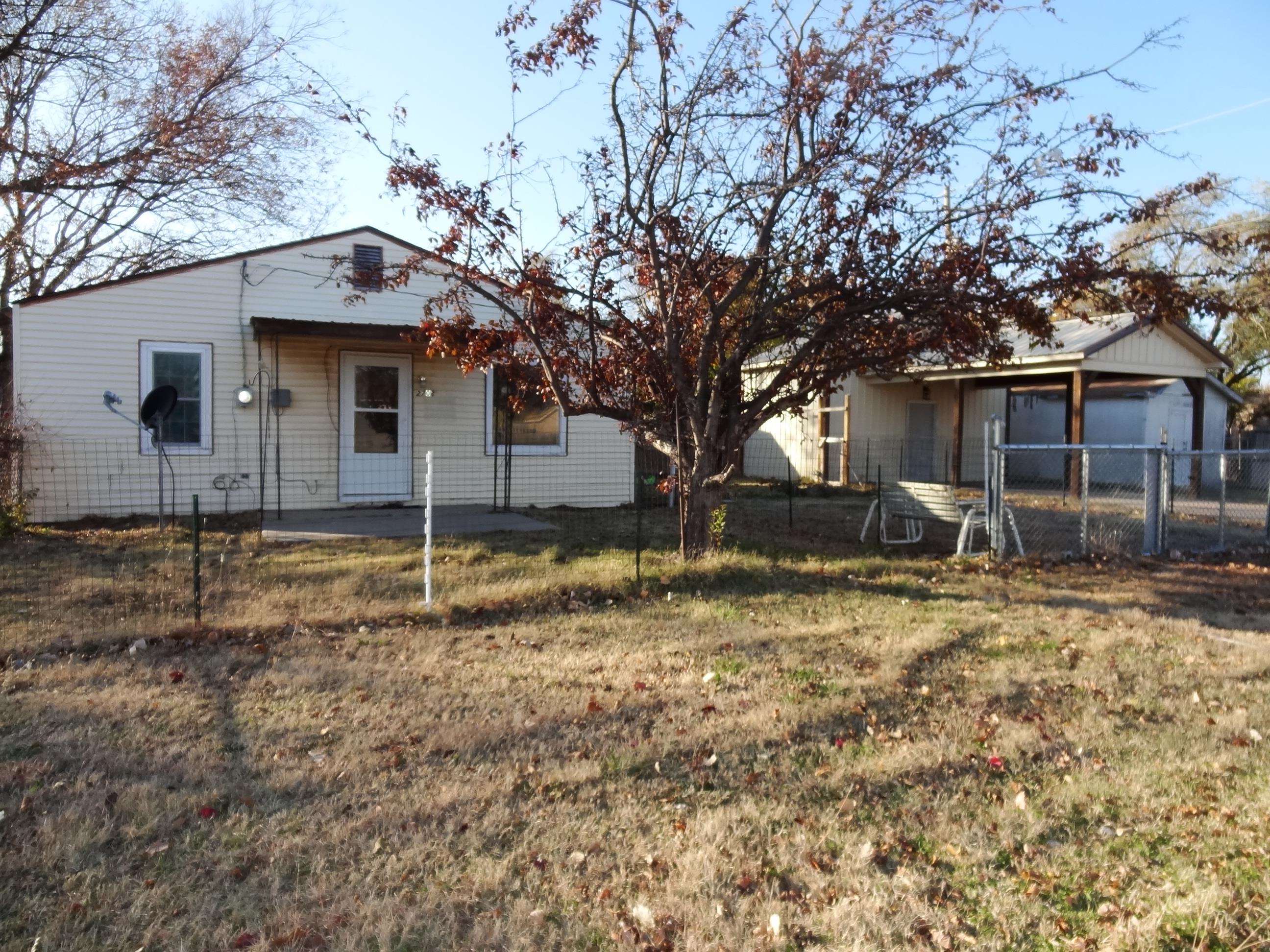 2702 W Anita Wichita KS 67217