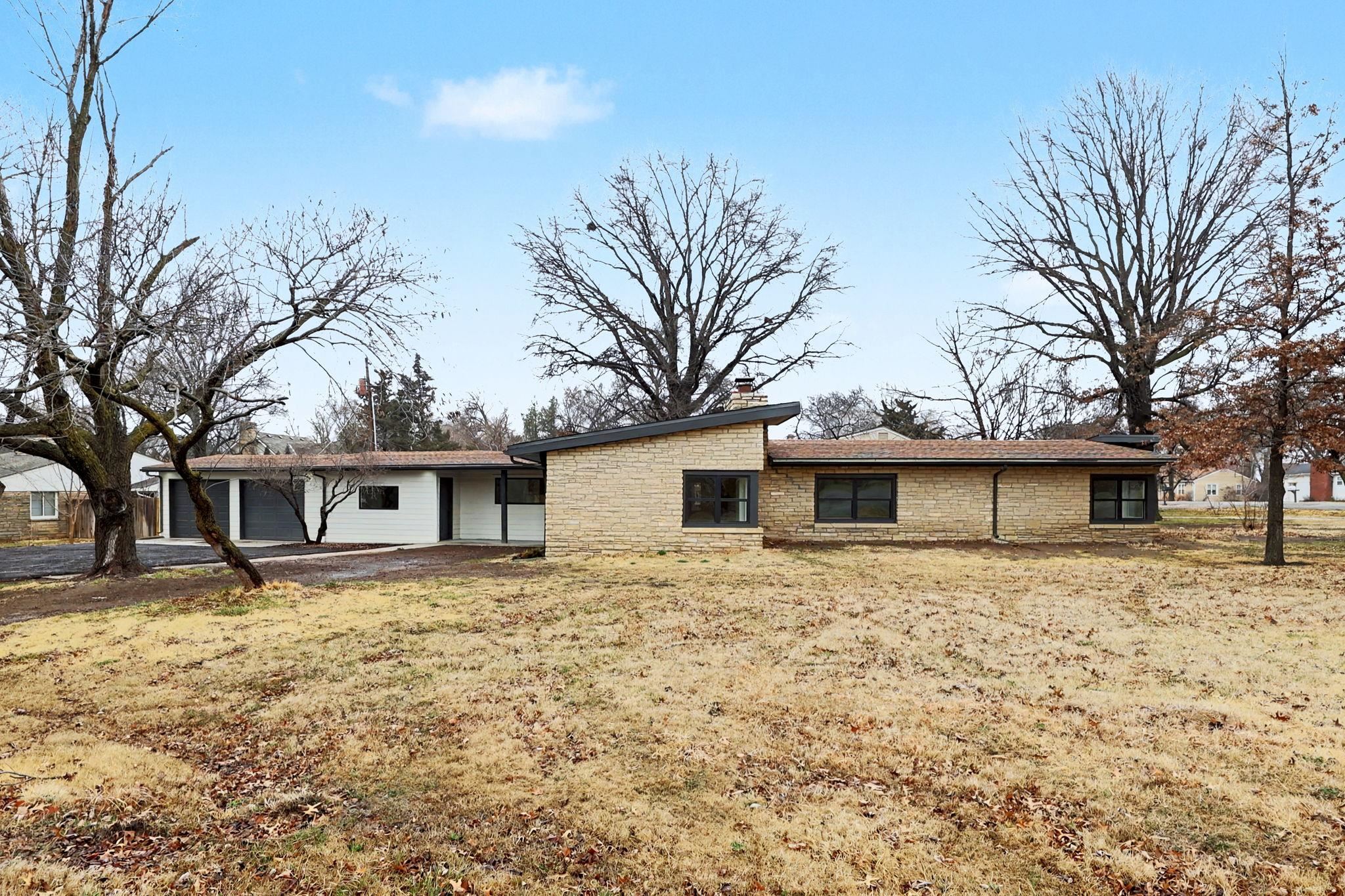 12 E Sequoia Drive Wichita KS 67206