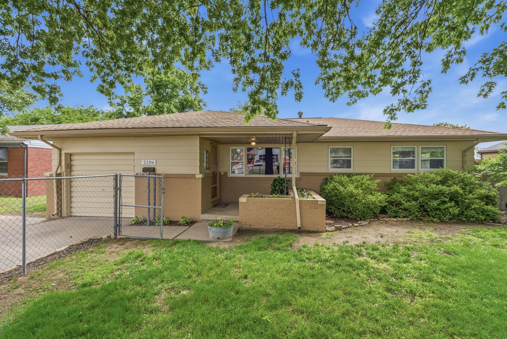 2106 N Woodrow Avenue Wichita KS 67203