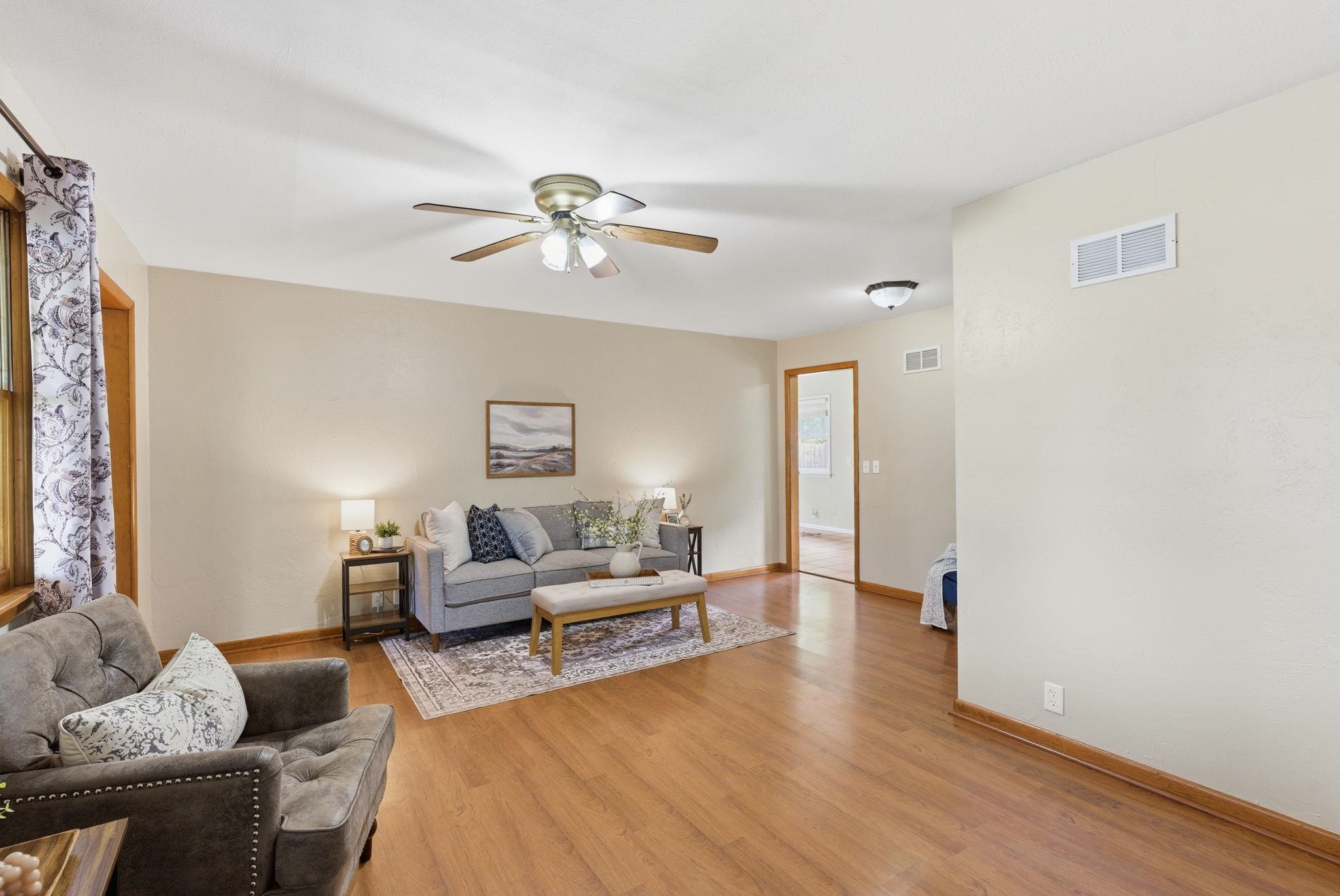 2106 N Woodrow Avenue Wichita KS 67203