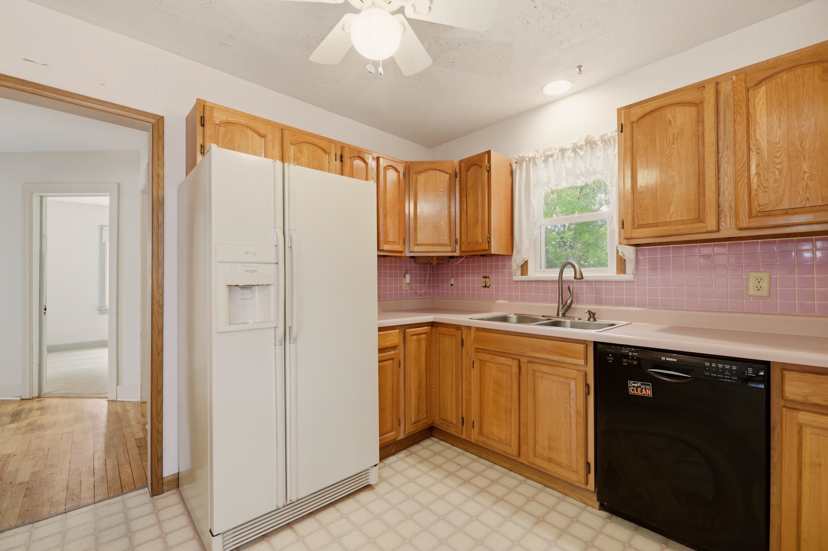 547 S Green Wichita KS 67211