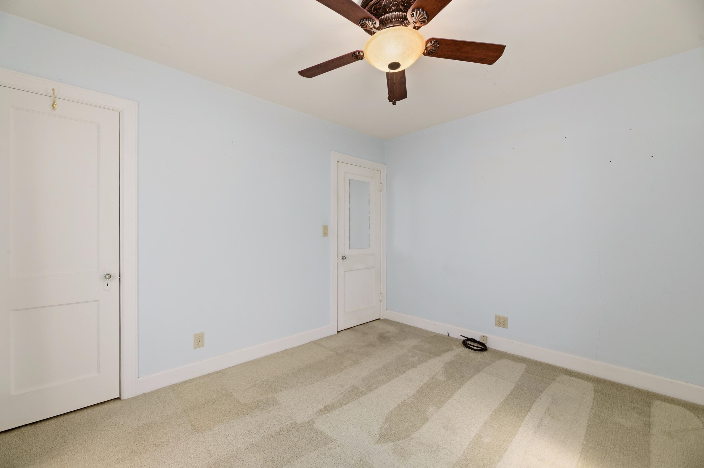 547 S Green Wichita KS 67211