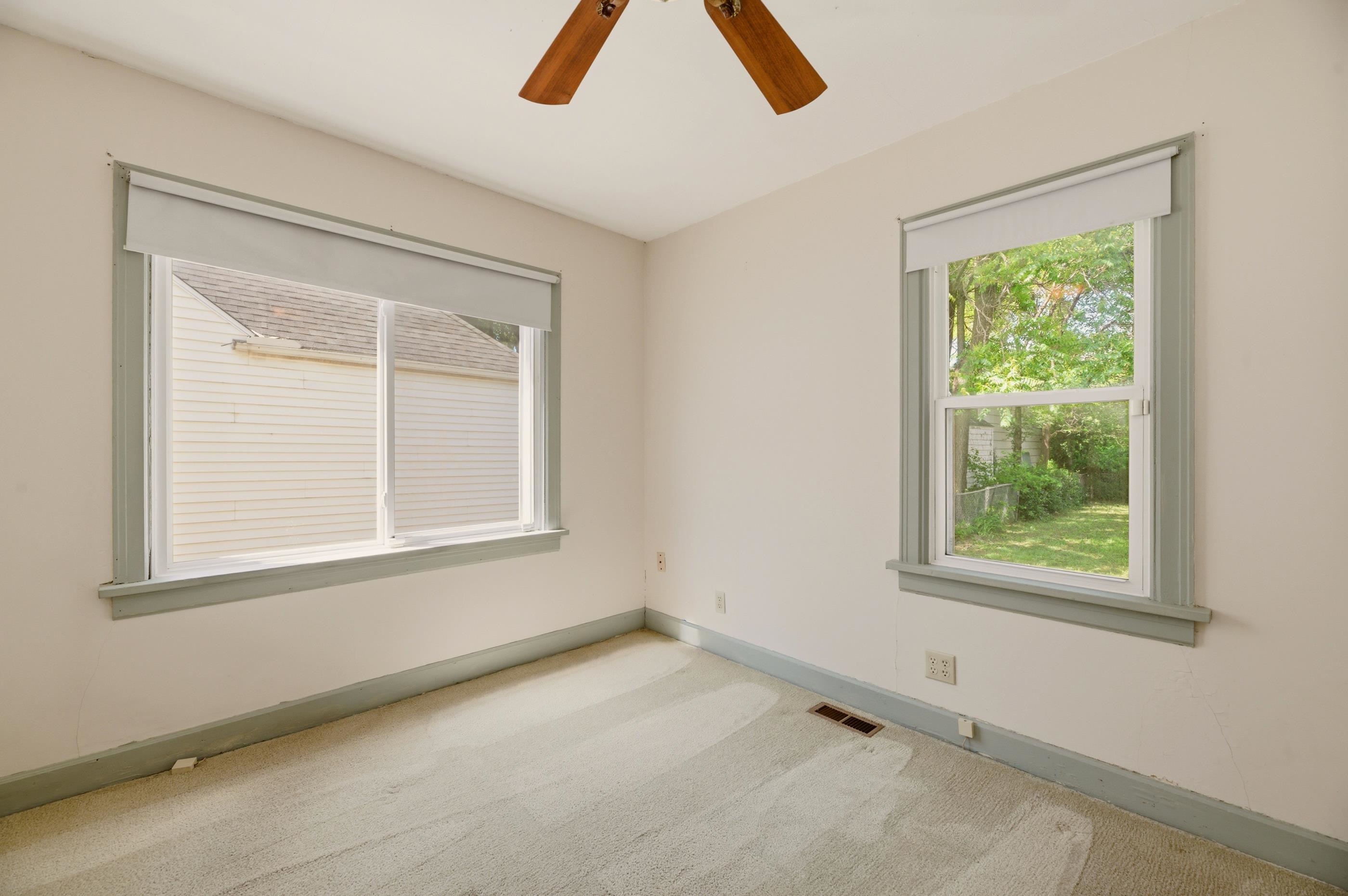 547 S Green Wichita KS 67211