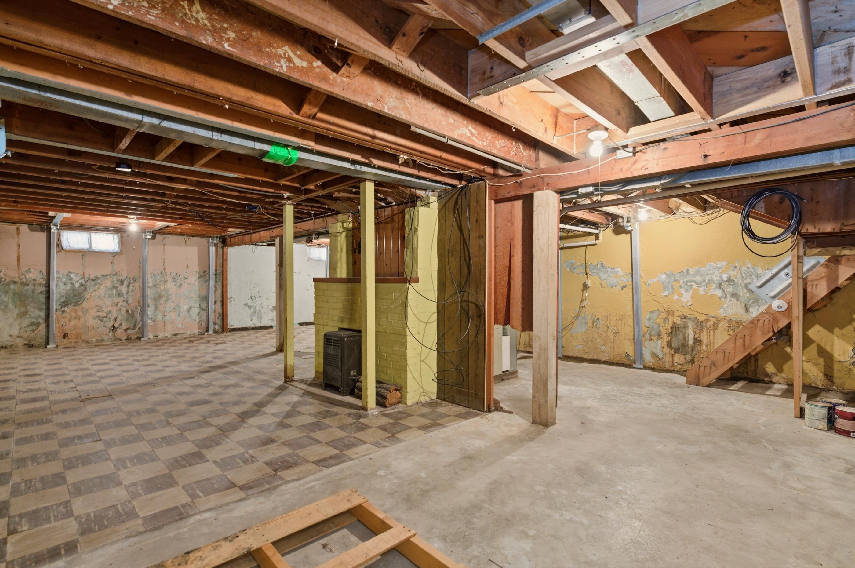 547 S Green Wichita KS 67211