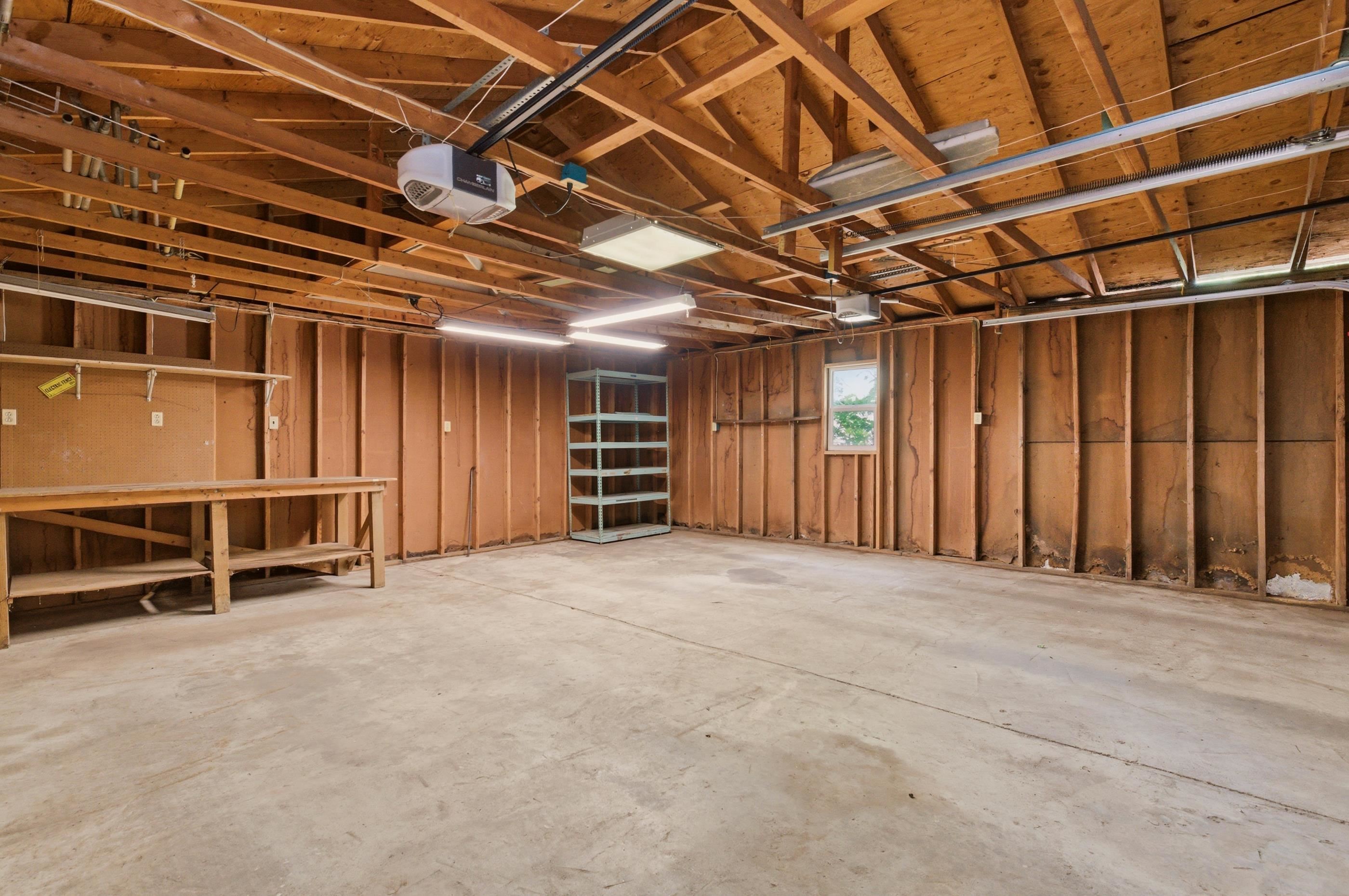 547 S Green Wichita KS 67211